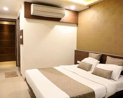 Bed in Adarsh Palace Hotel Near Bhopal Railway Station and Nadra Bus Stand Bhopal