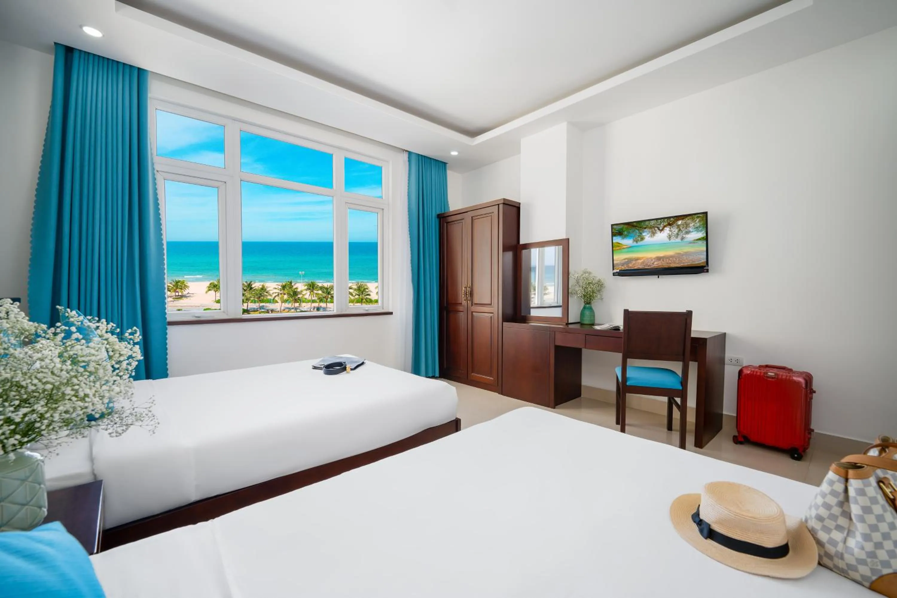 TV and multimedia, Bed in Platinum Beach Hotel & Apartment