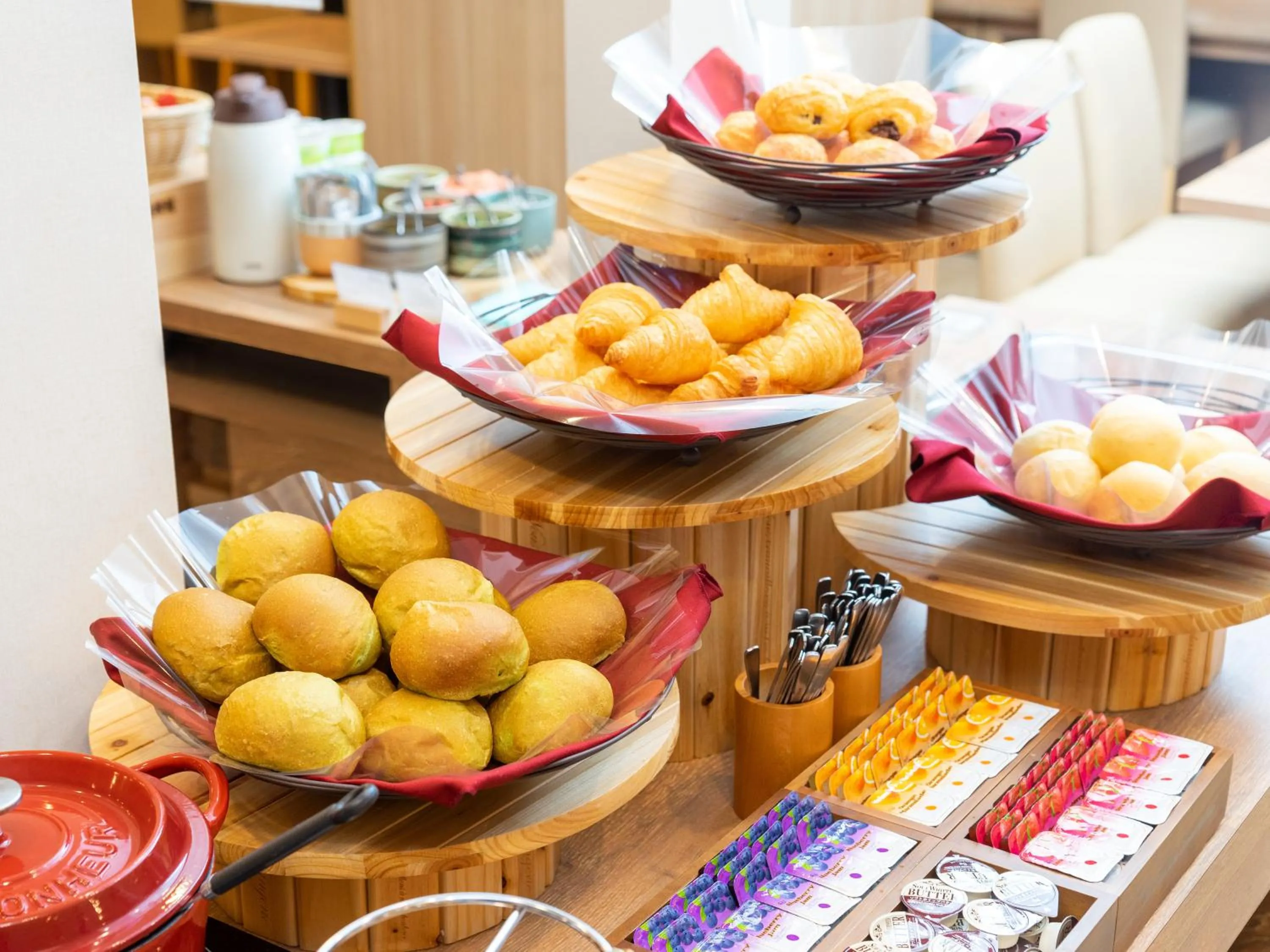 Food in Super Hotel Ikebukuro-Eki Kitaguchi