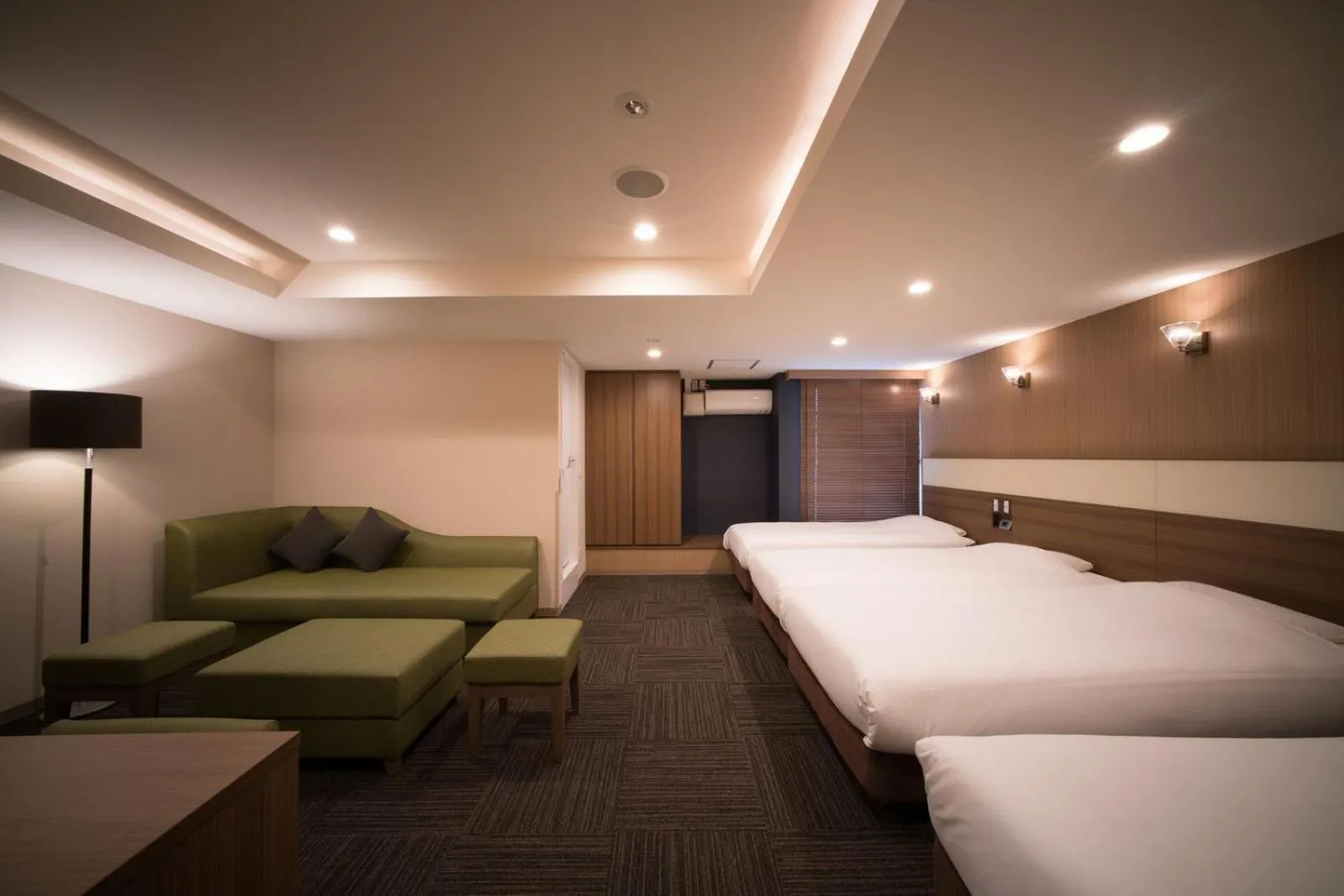 Photo of the whole room, Bed in Super Hotel Ikebukuro-Eki Kitaguchi