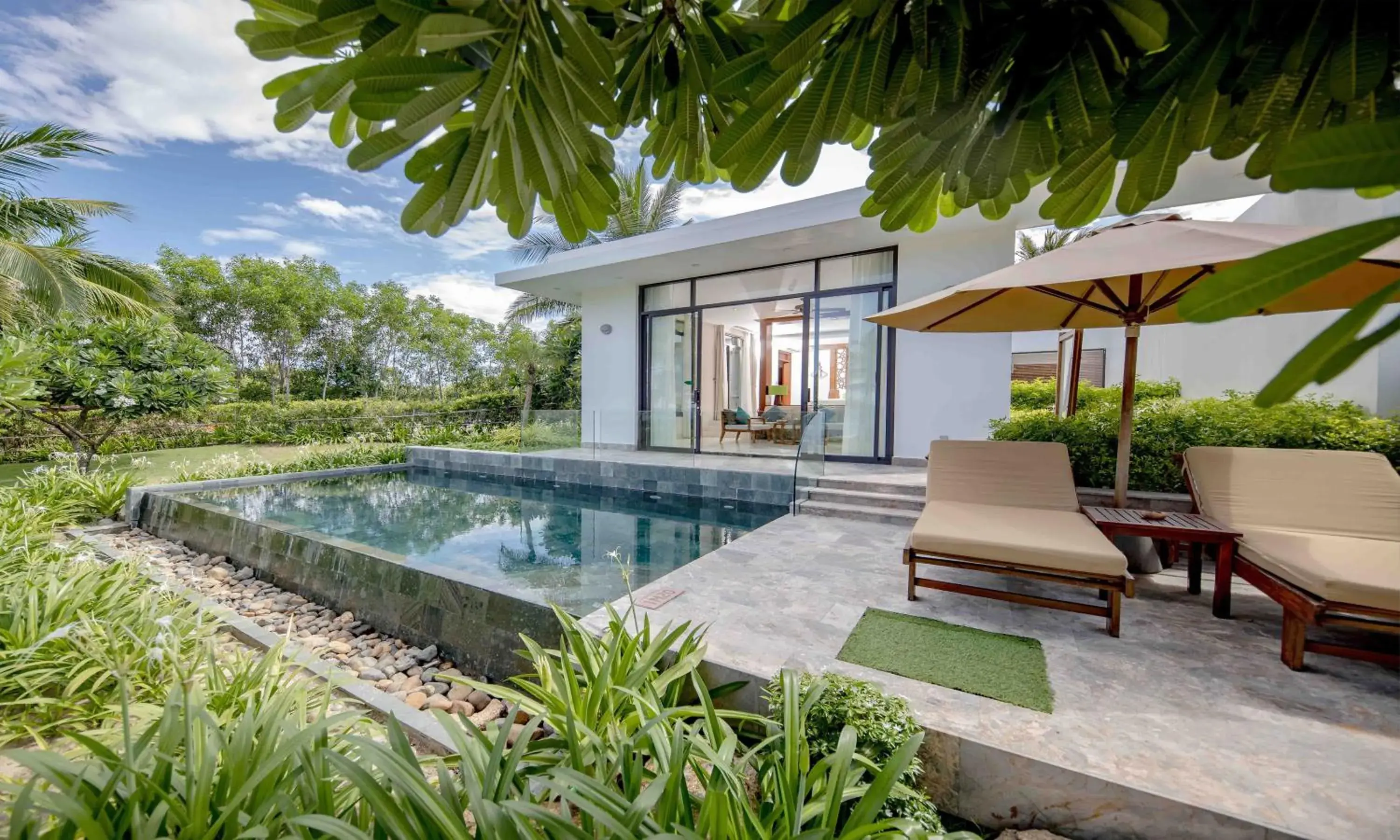 Beach Front Villa with Private Pool in Cam Ranh Riviera Beach Resort & Spa Beach Front Villa with Private Pool in Cam Ranh Riviera Beach Resort & Spa