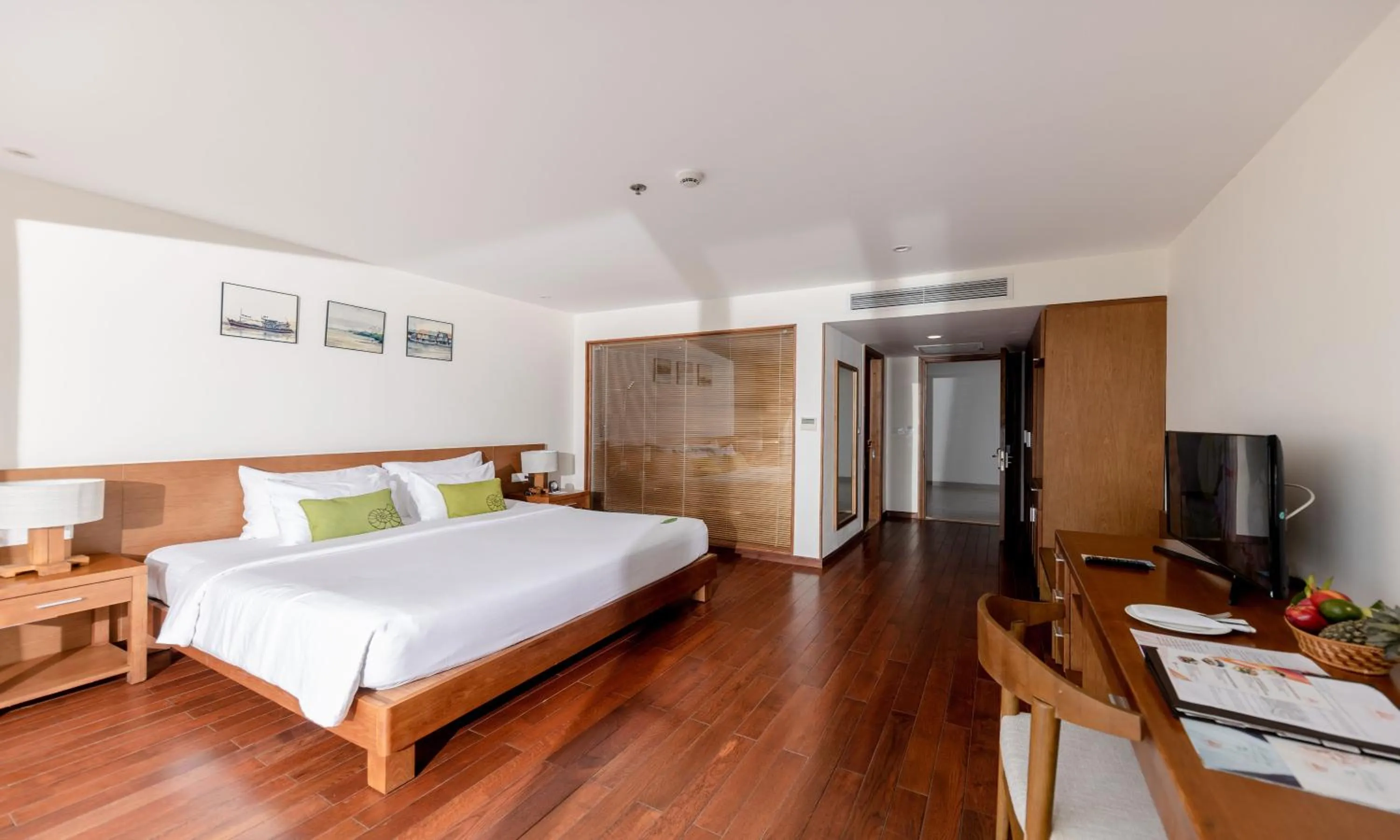 Bed in Cam Ranh Riviera Beach Resort & Spa