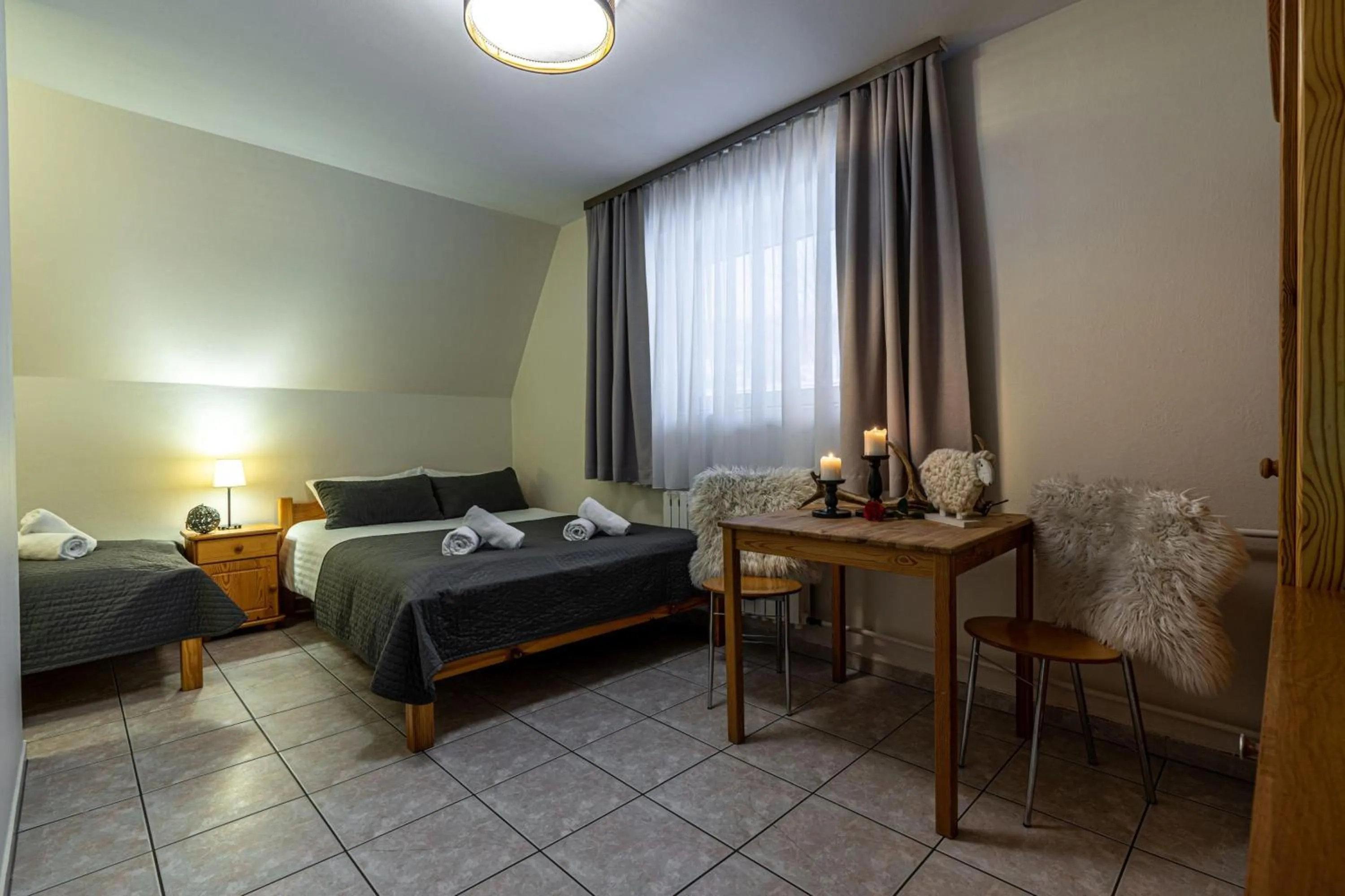 Bed in Liberta INN - Pokoje Gościnne