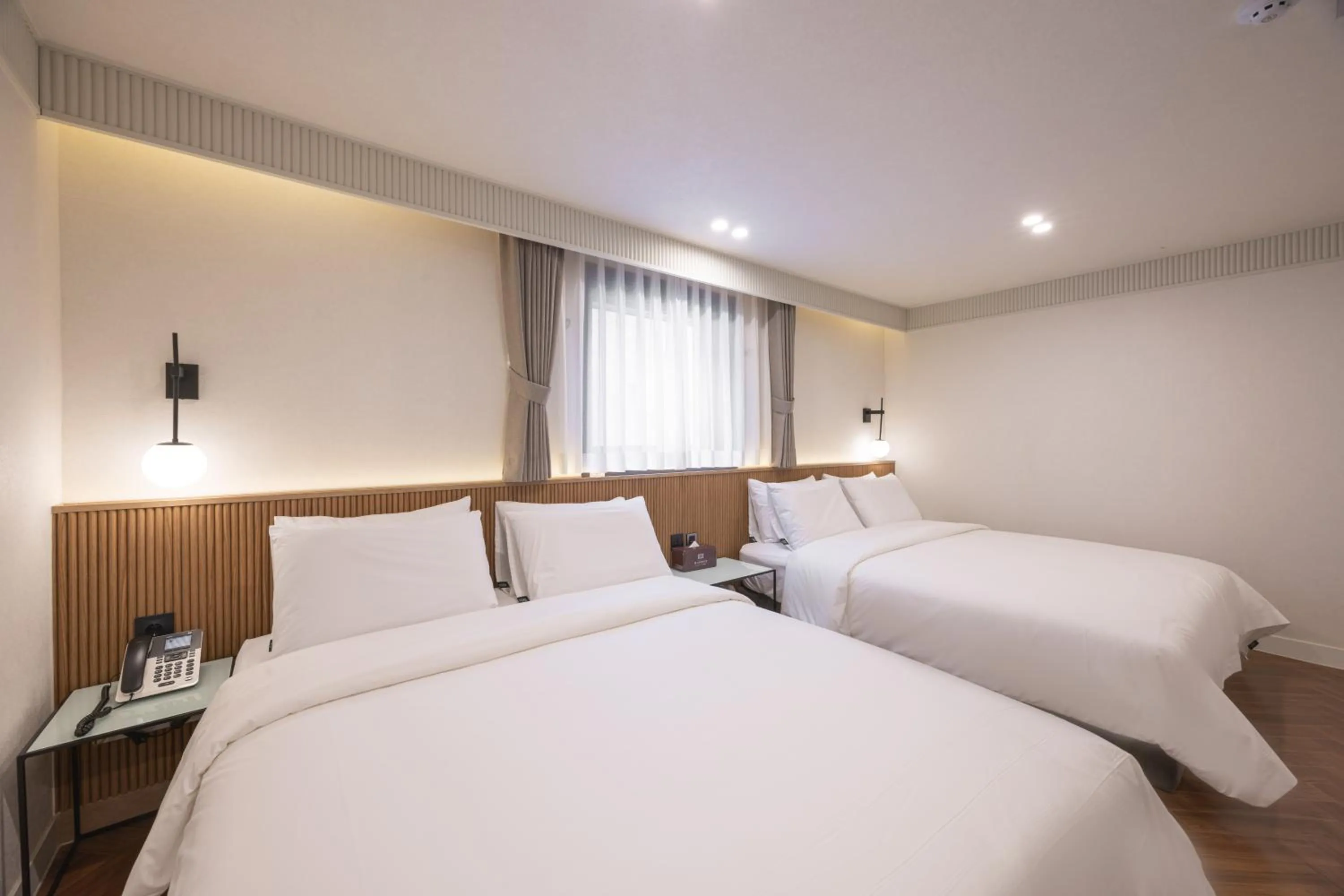 Bed in H-Avenue Hotel Haeundae