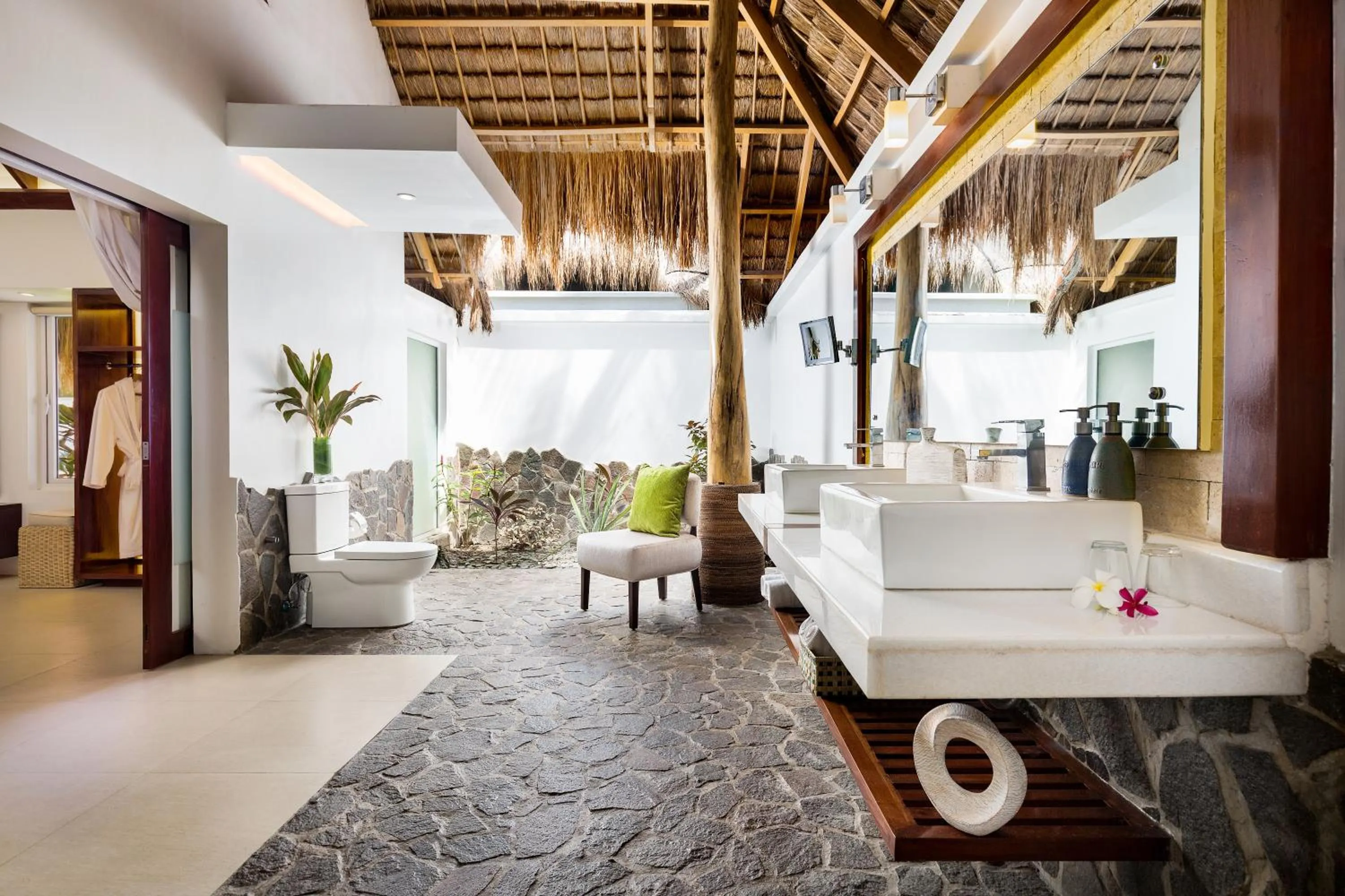 Bathroom in Atmosphere Resorts & Spa