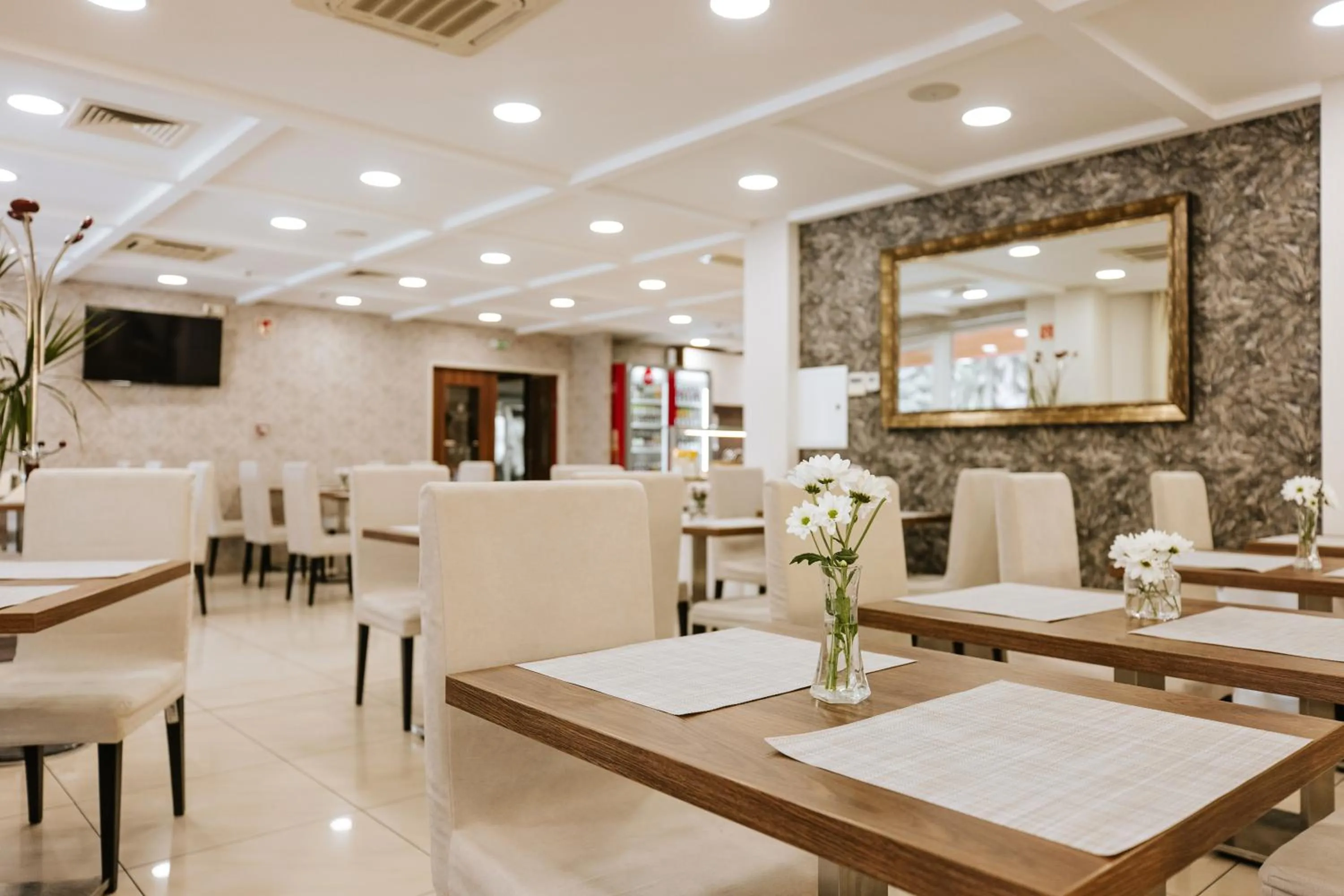 Restaurant/places to eat in Elixír Medical Wellness Hotel