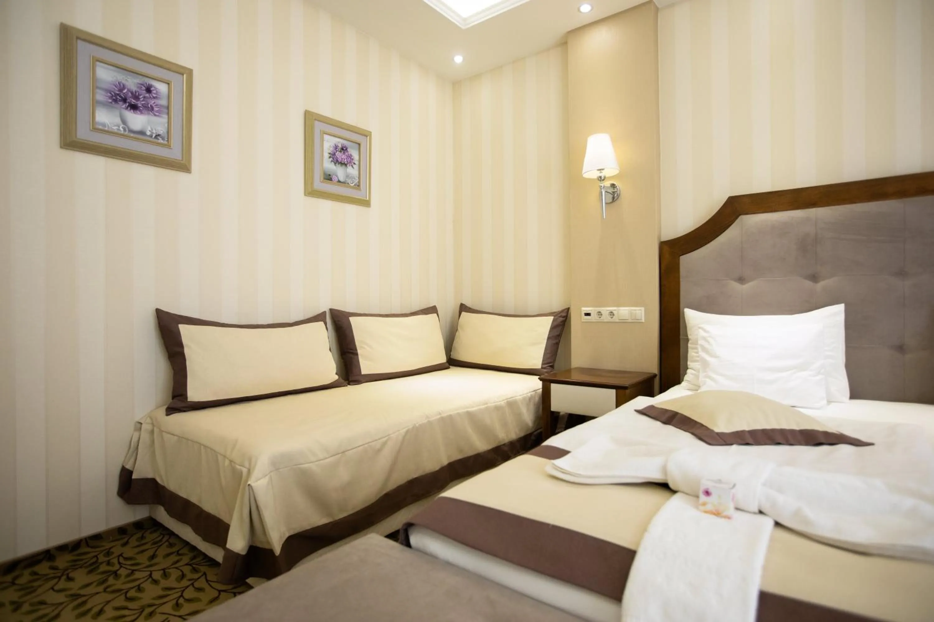 Bedroom, Bed in Elixír Medical Wellness Hotel