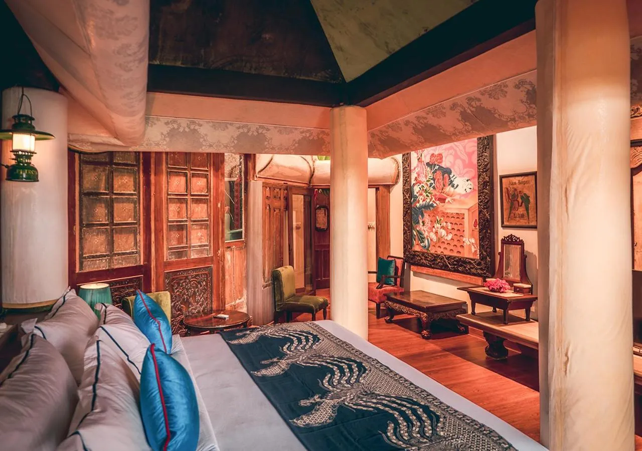 Bedroom in House of Tugu, Old Town Jakarta