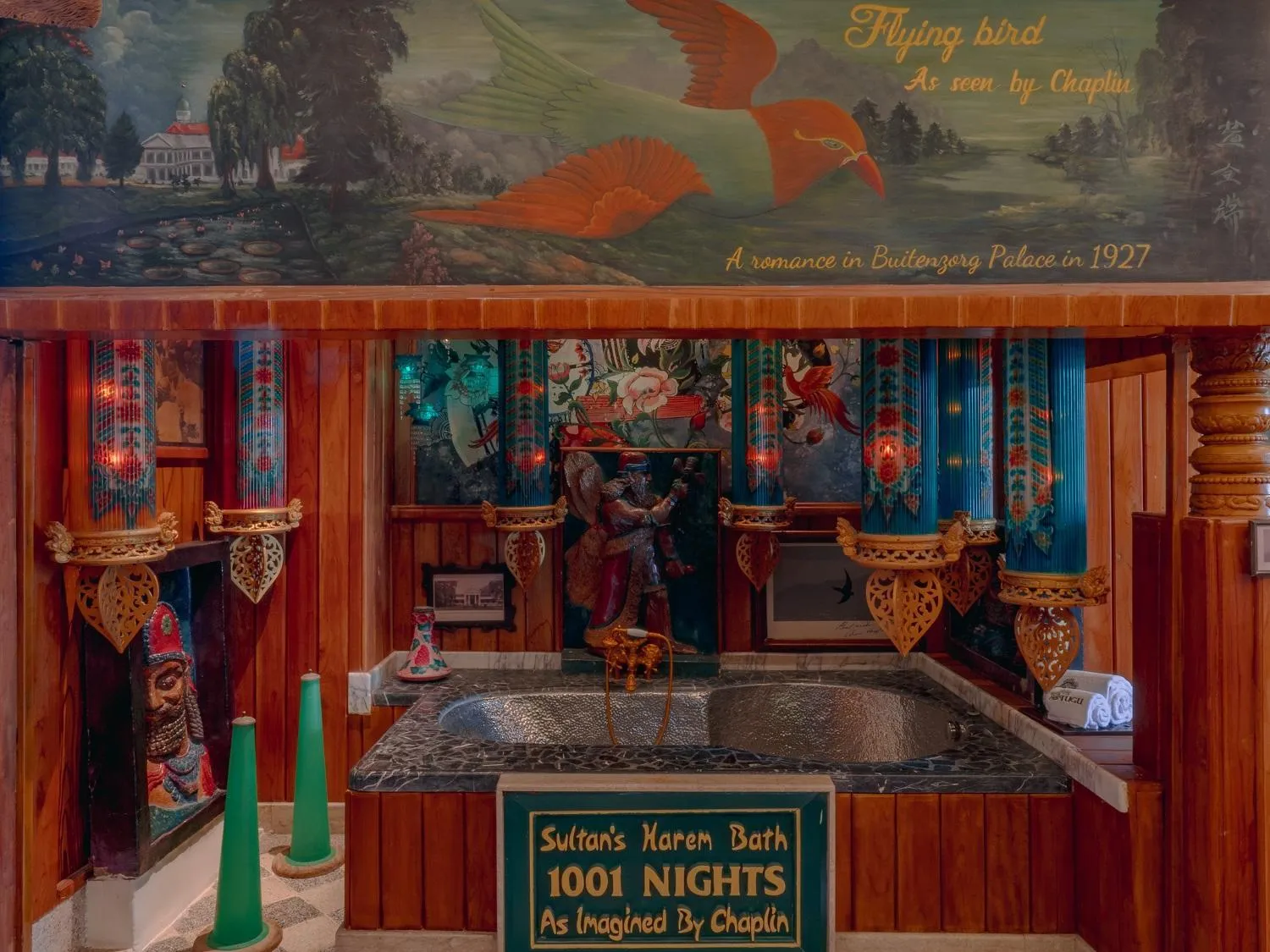 Bath in House of Tugu, Old Town Jakarta