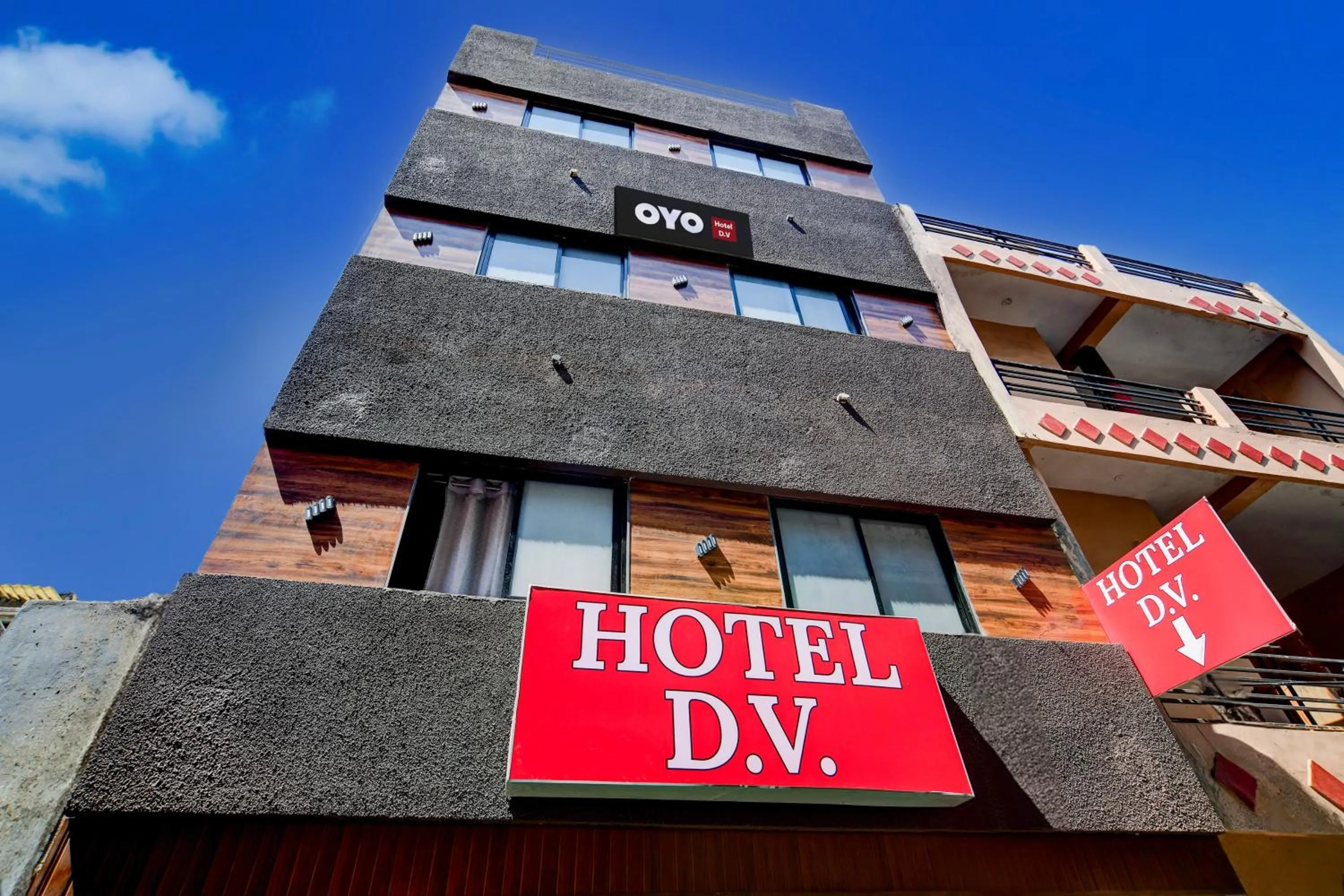 Facade/entrance in Hotel O D.V Near Medanta Hospital Indore