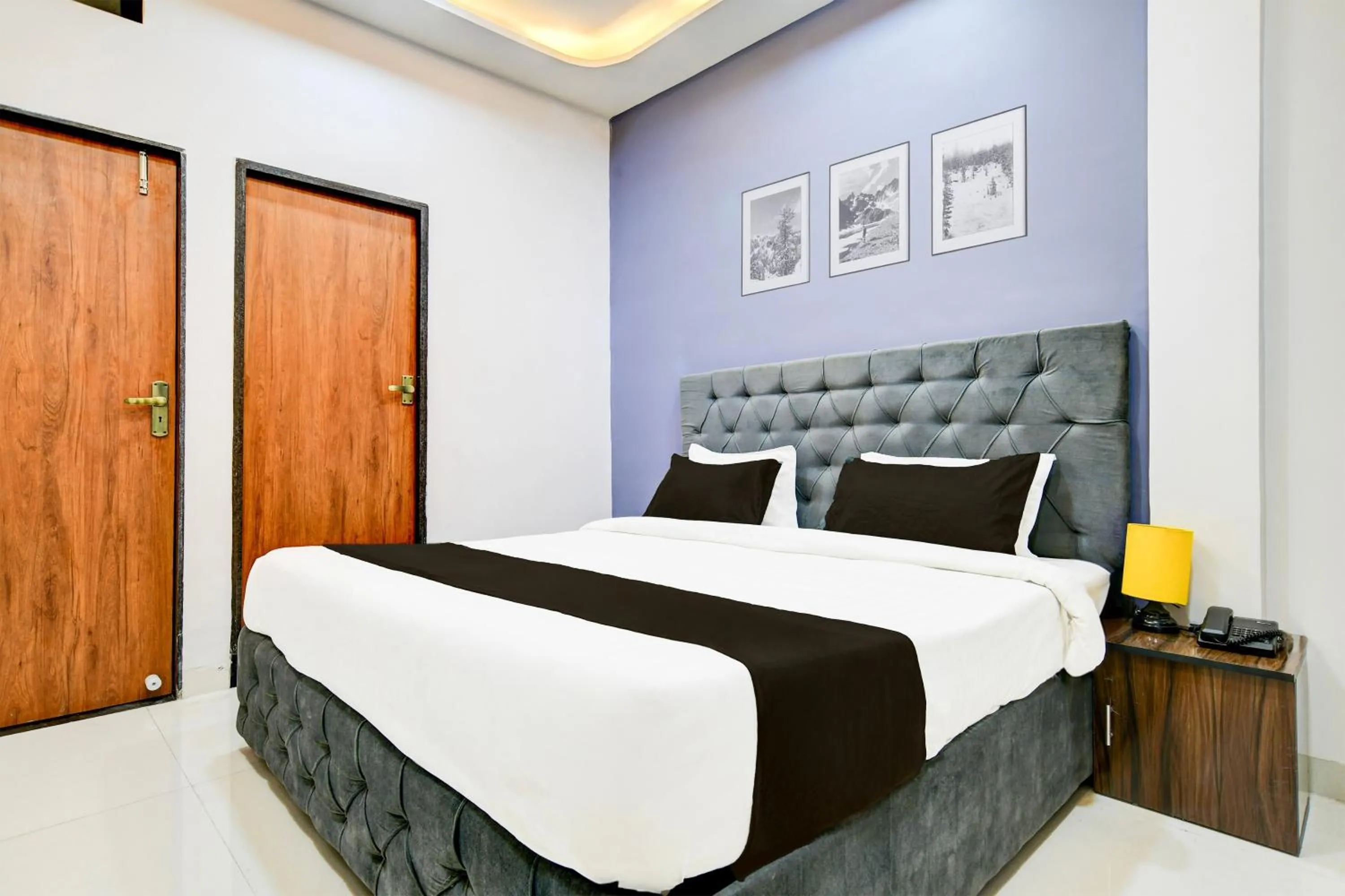 Bedroom, Bed in Hotel O D.V Near Medanta Hospital Indore
