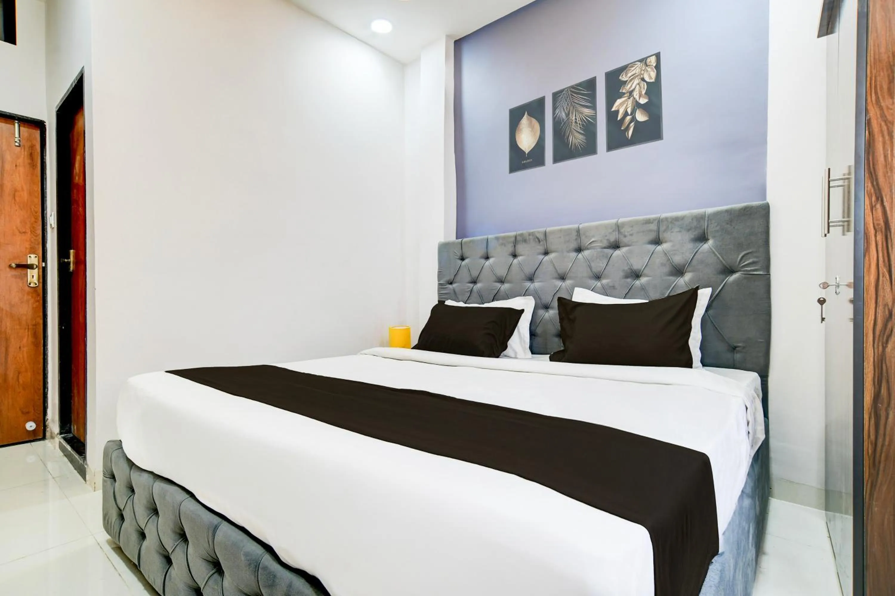 Bedroom, Bed in Hotel O D.V Near Medanta Hospital Indore