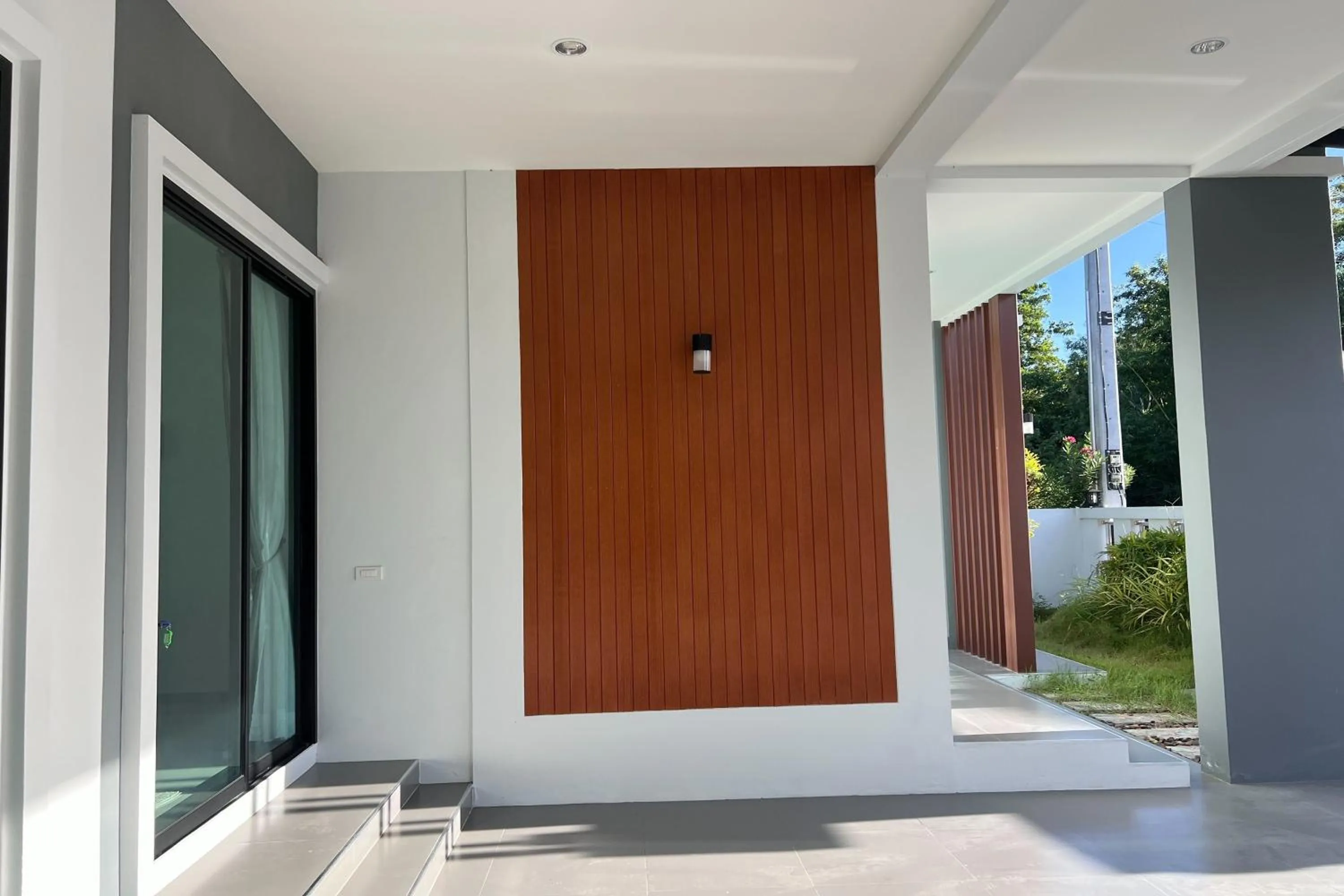 Property building in POOMe House