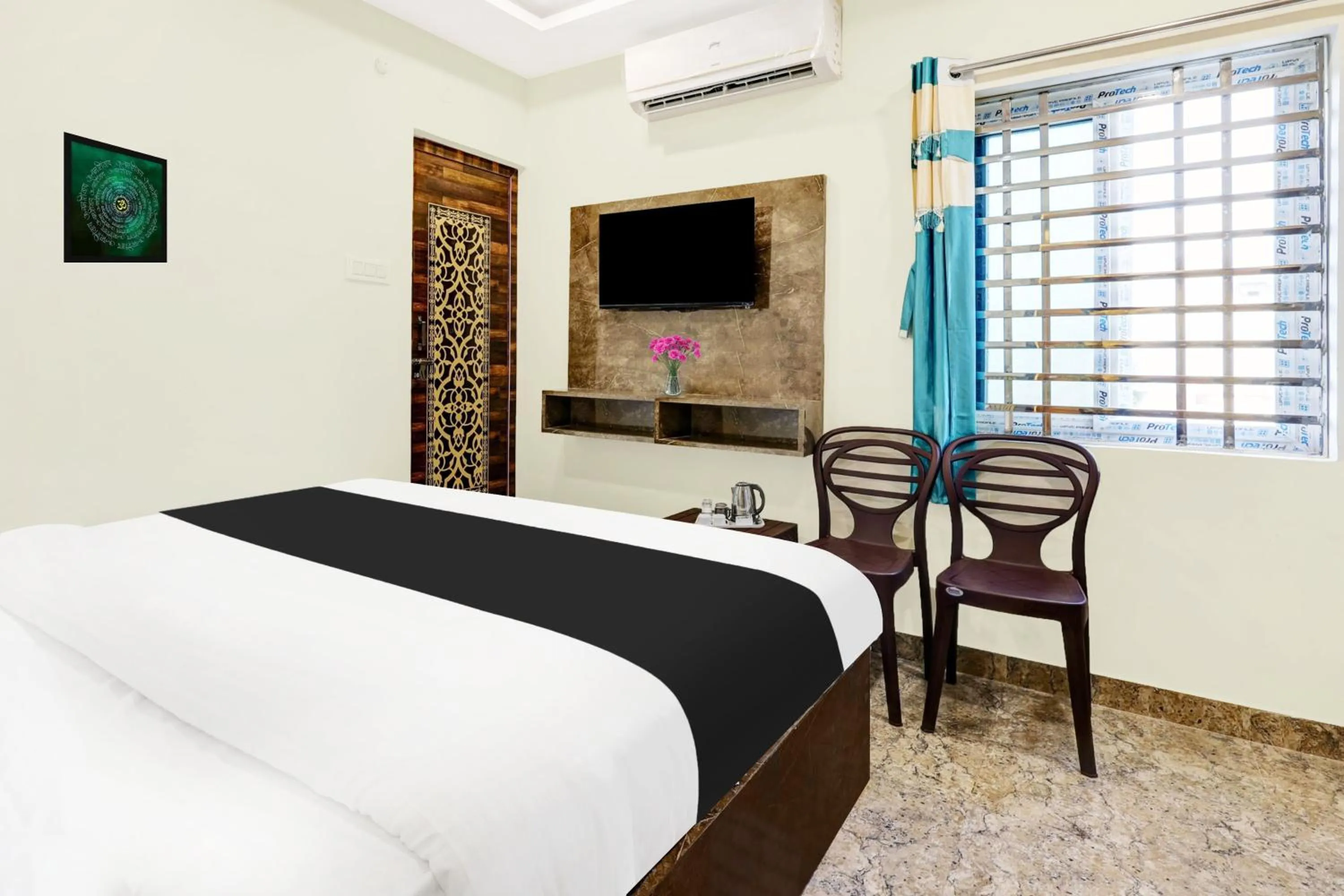 Bedroom, Bed in Super Hotel O Vizianagaram Near Railway Station