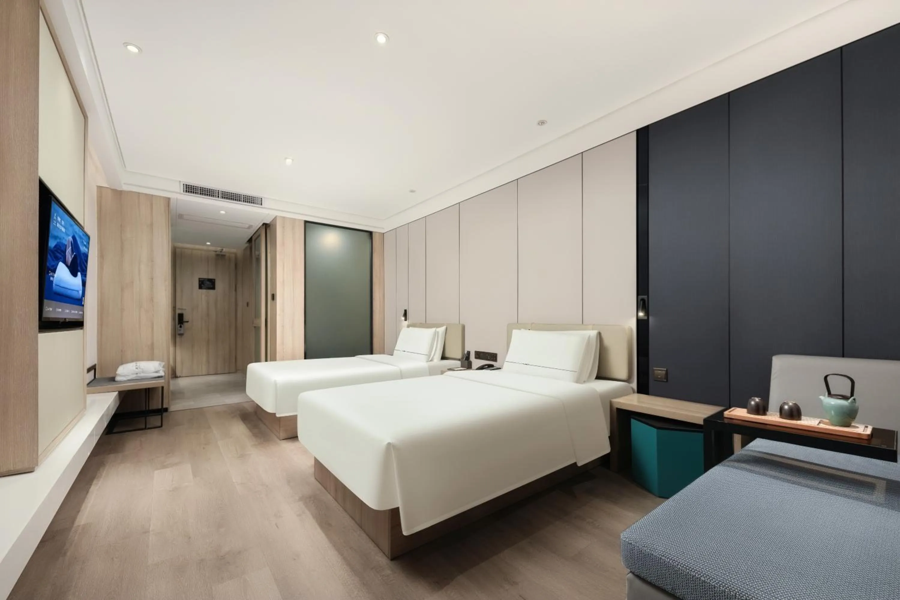 Bed in Atour Hotel Hangzhou Qianjiang New Town Qianjiang Road