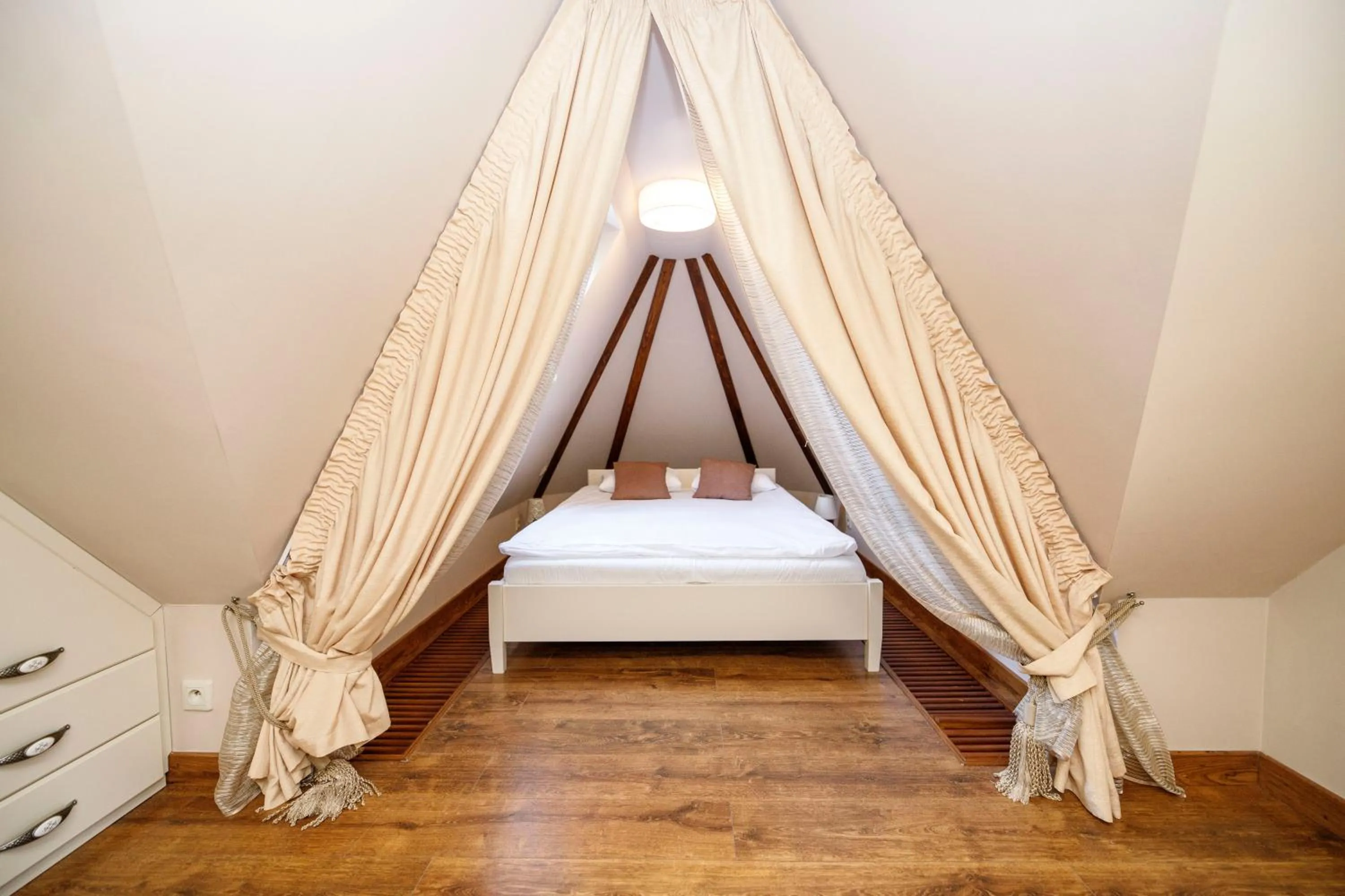 Bed in Apartamenty Silva Szklarska Poręba