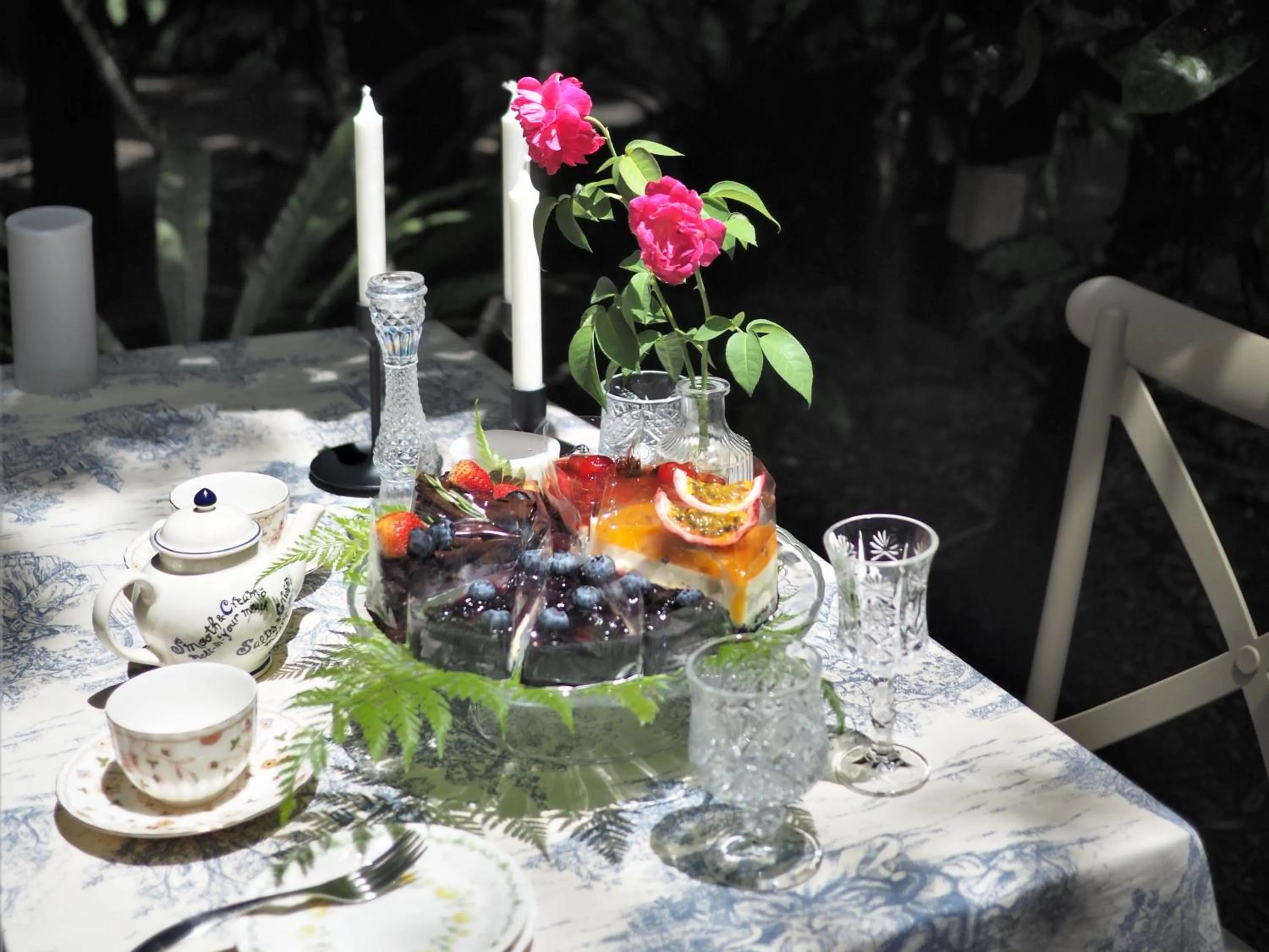 Restaurant/places to eat in Blu Monkey Pooltara Krabi Hotel & Villas Pet Friendly