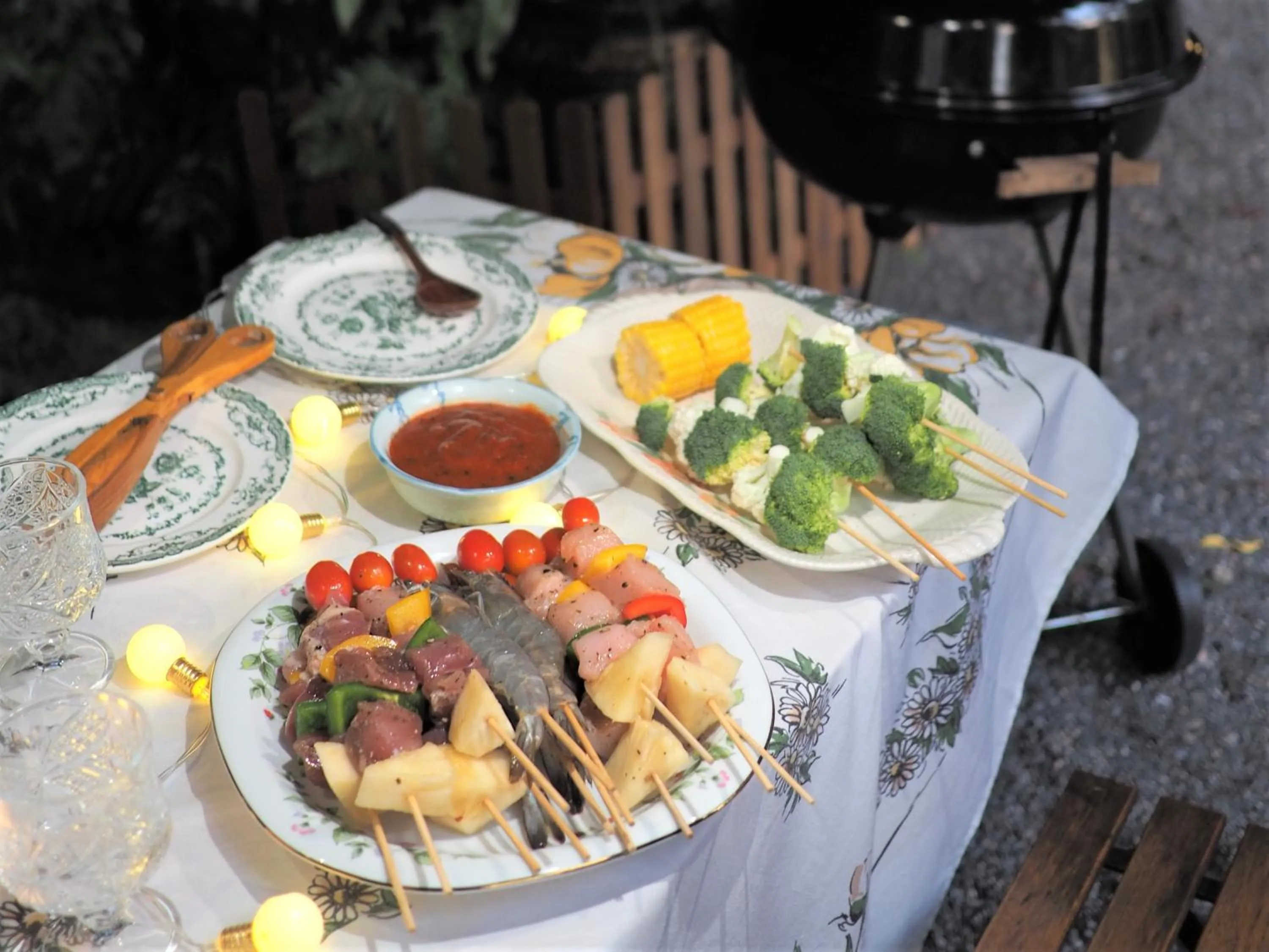 Restaurant/places to eat in Blu Monkey Pooltara Krabi Hotel & Villas Pet Friendly