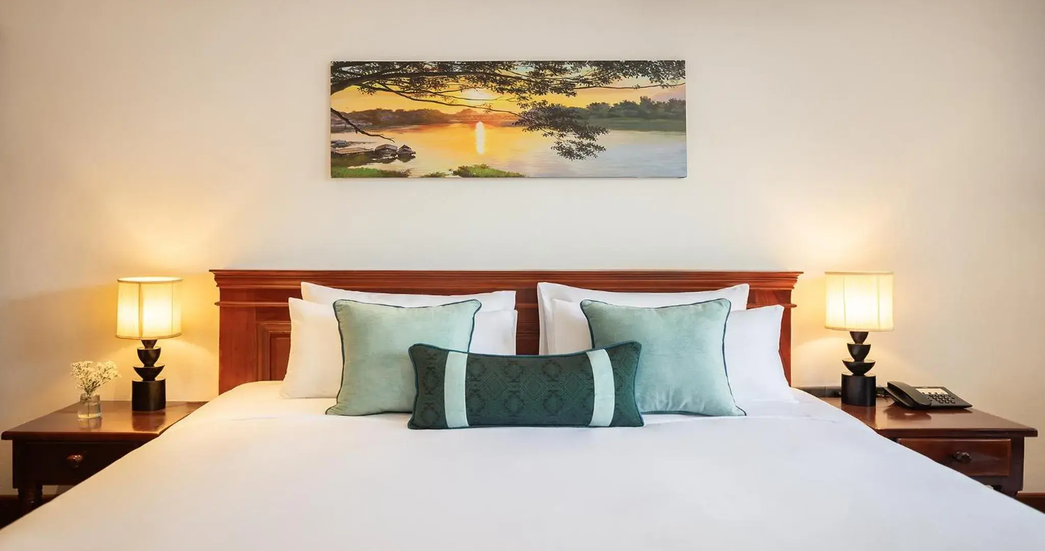 Deluxe City View with Bathtub (24 Hours Use of Room) in U Luang Prabang Deluxe City View with Bathtub (24 Hours Use of Room) in U Luang Prabang