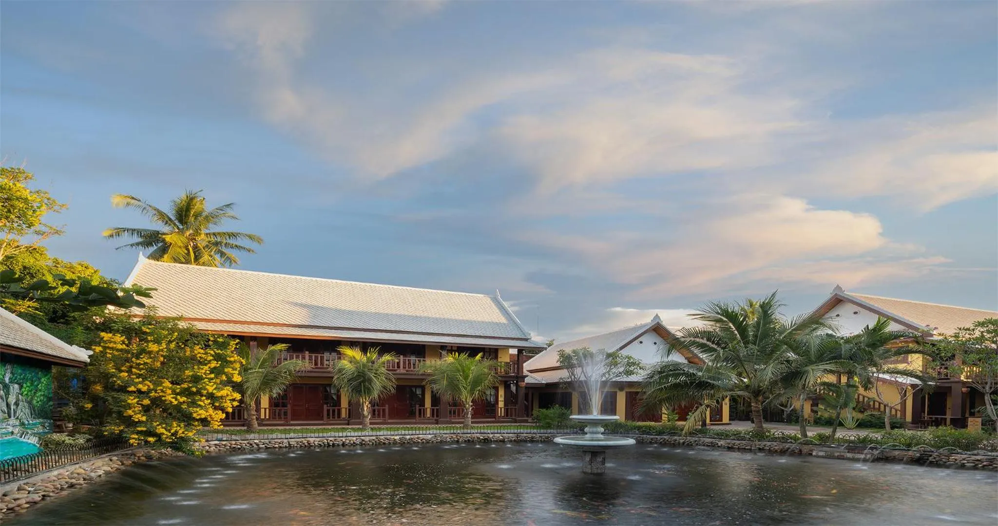 Property building in U Luang Prabang