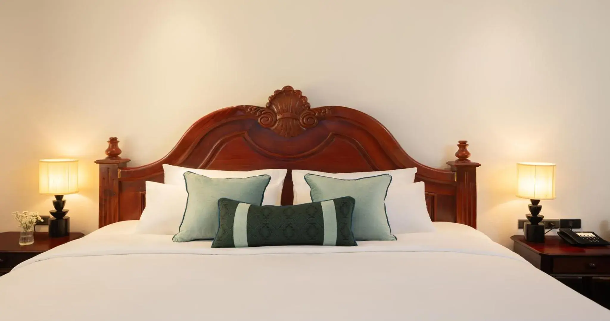 Heritage Villa with Bathtub (24 Hours Use of Room) in U Luang Prabang Heritage Villa with Bathtub (24 Hours Use of Room) in U Luang Prabang