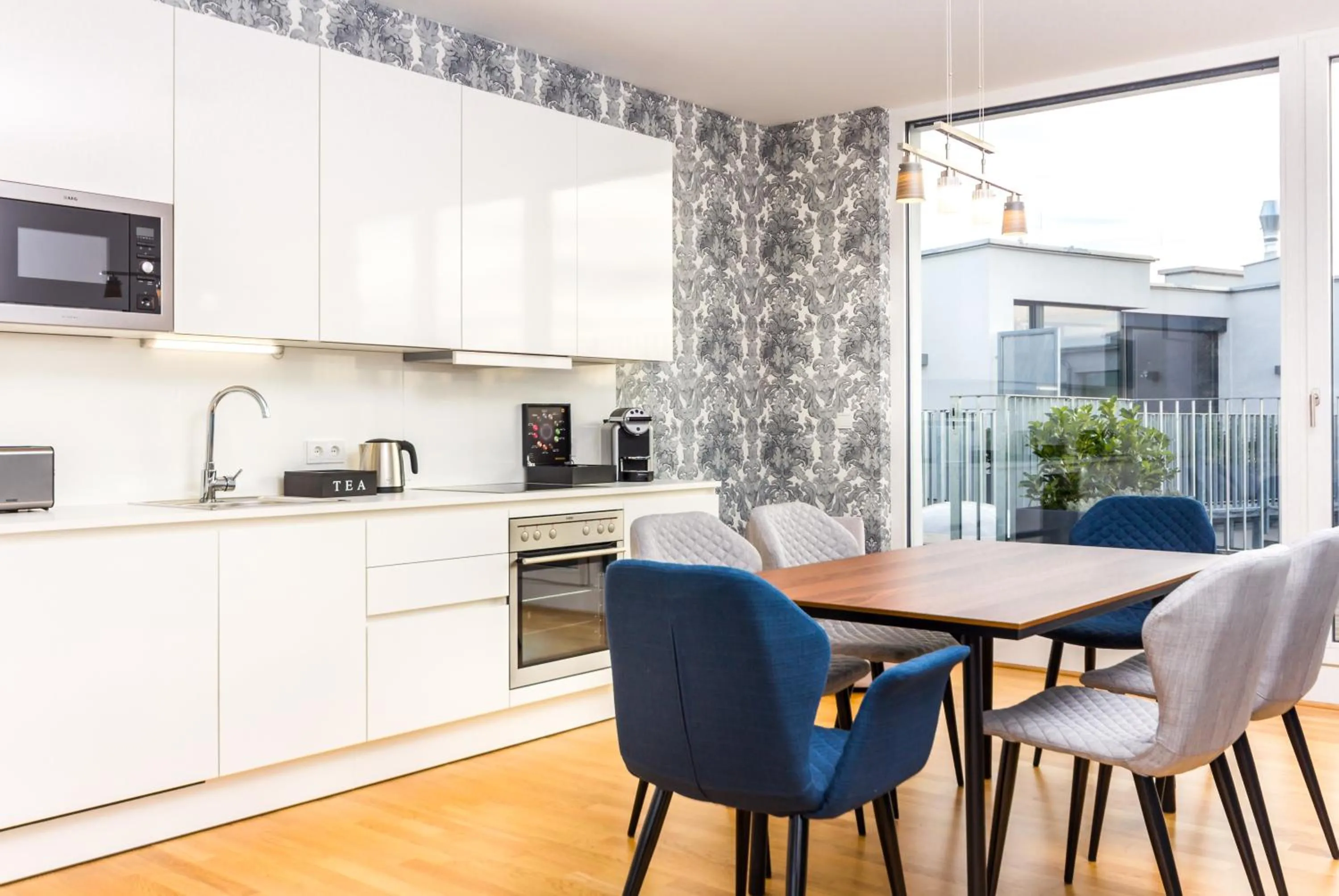 Kitchen or kitchenette in Abieshomes Serviced Apartments - Votivpark