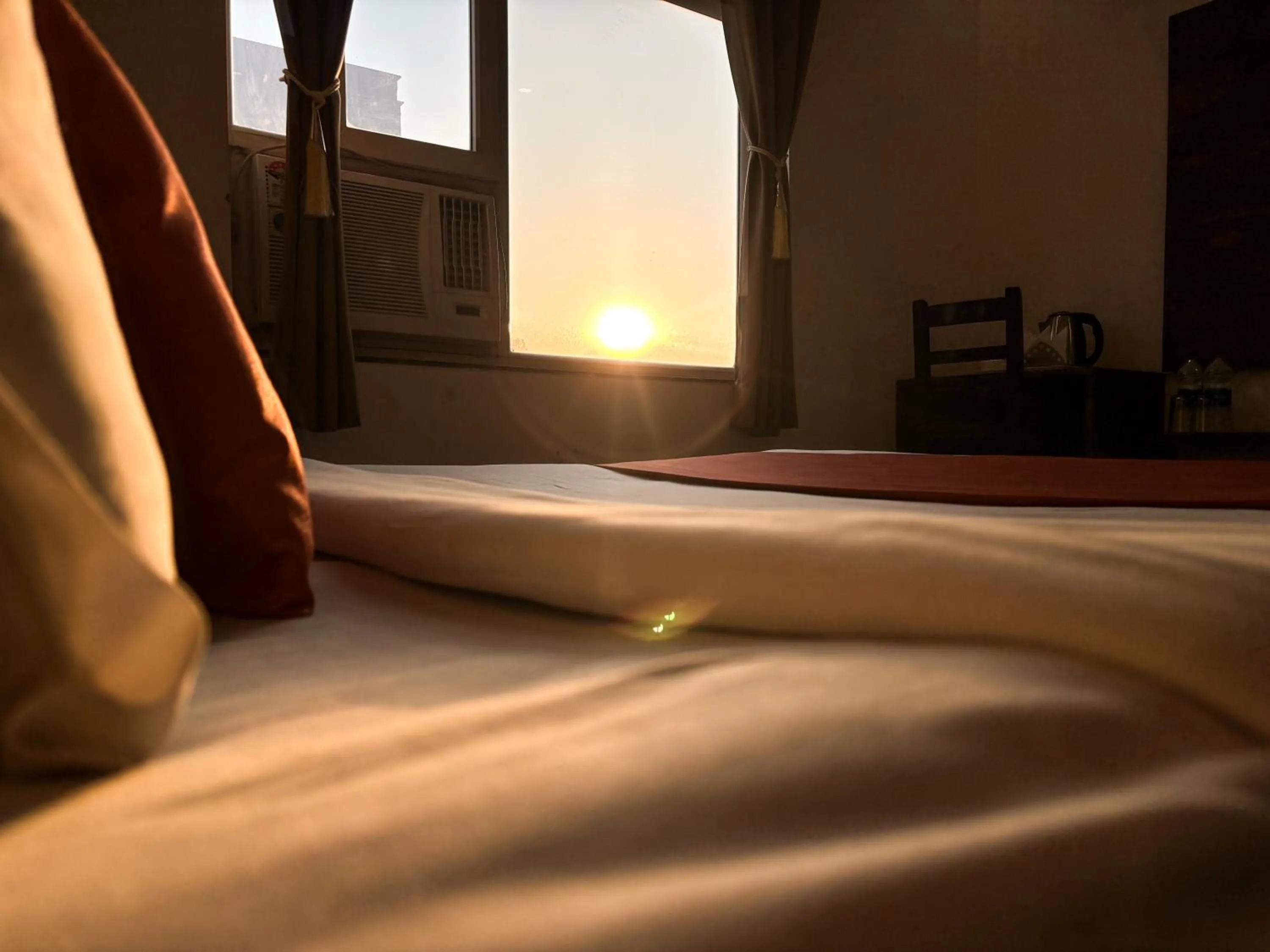 Bed in Hotel Shoolin Suites Boutique Haridwar