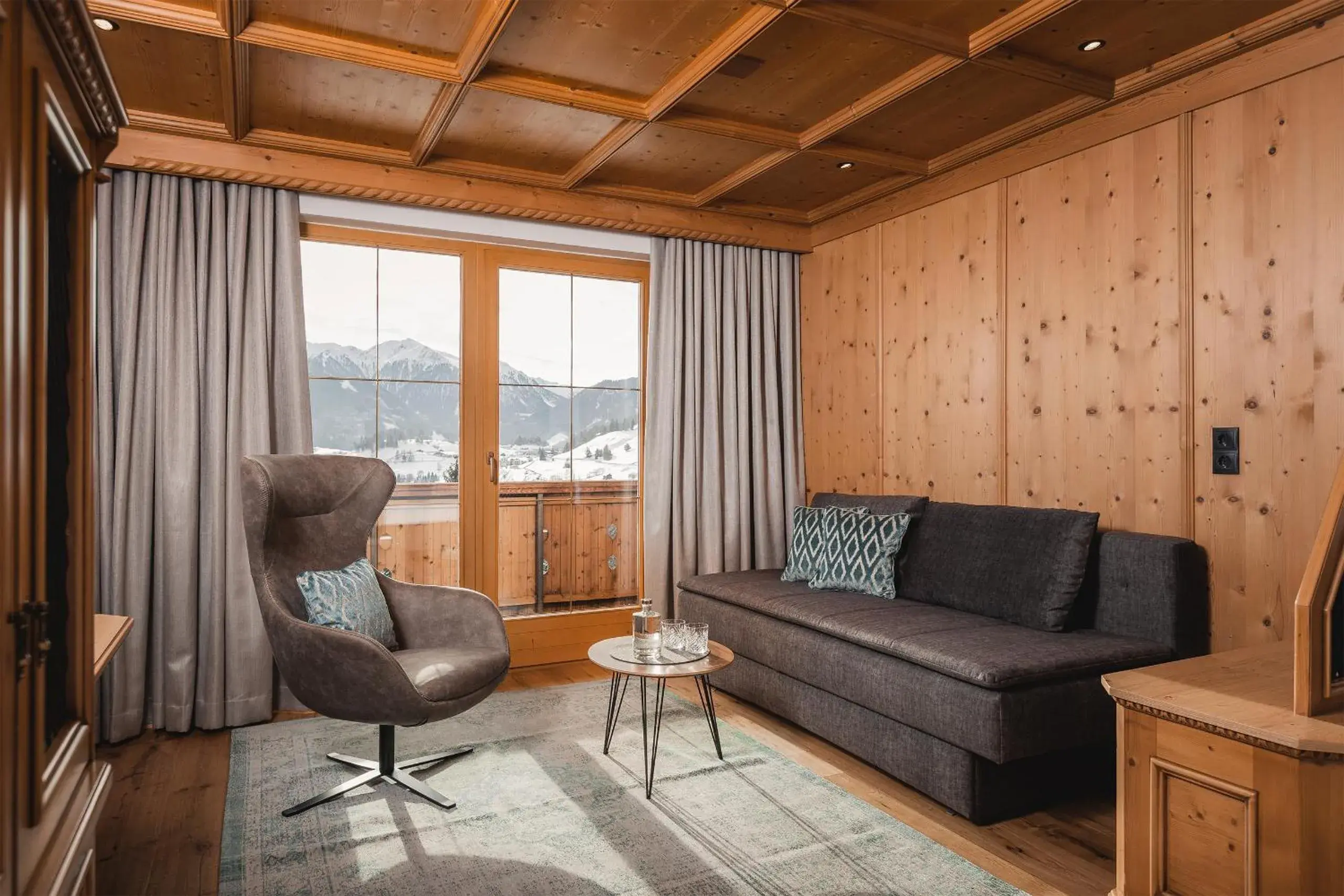 Junior Suite with Garden View - single occupancy in Hotel Fisserhof Junior Suite with Garden View - single occupancy in Hotel Fisserhof