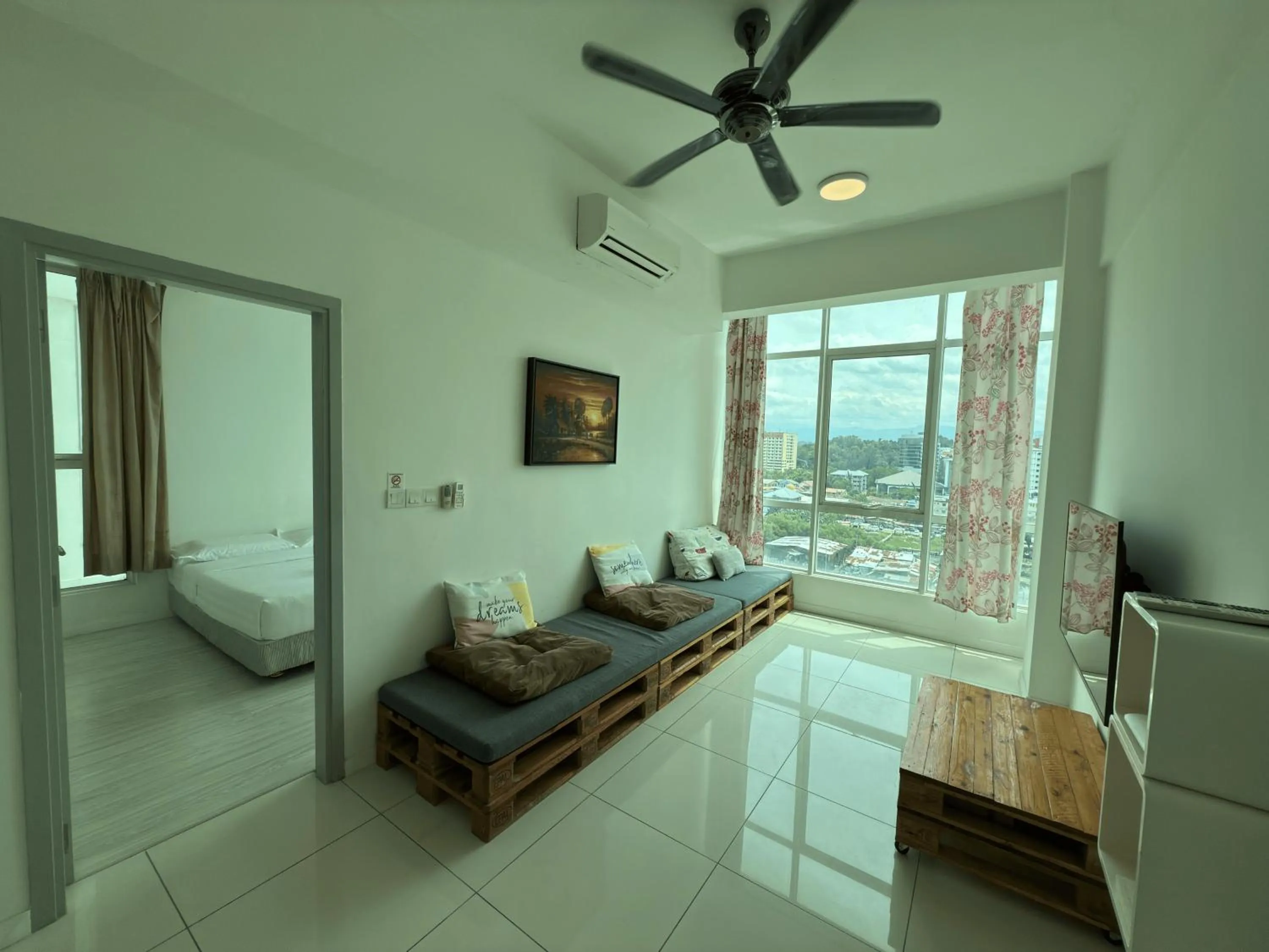 Bed in Sutera Avenue Kota Kinabalu City Centre LW Suites