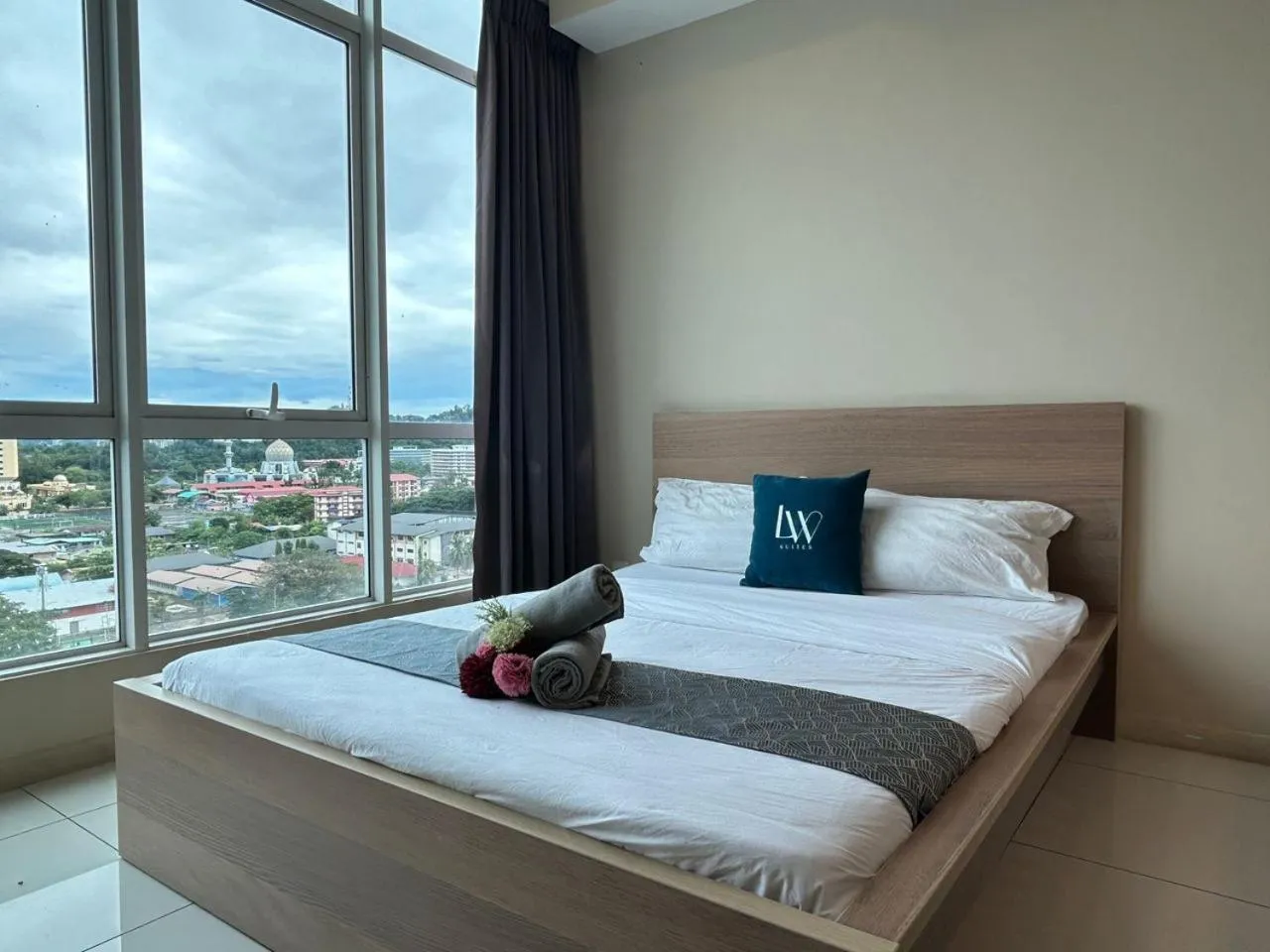 Bed in Sutera Avenue Kota Kinabalu City Centre LW Suites