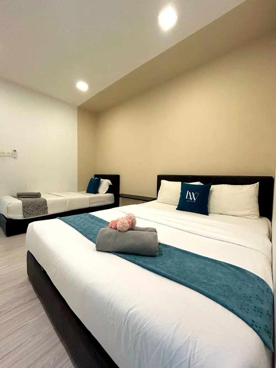 Bed in Sutera Avenue Kota Kinabalu City Centre LW Suites