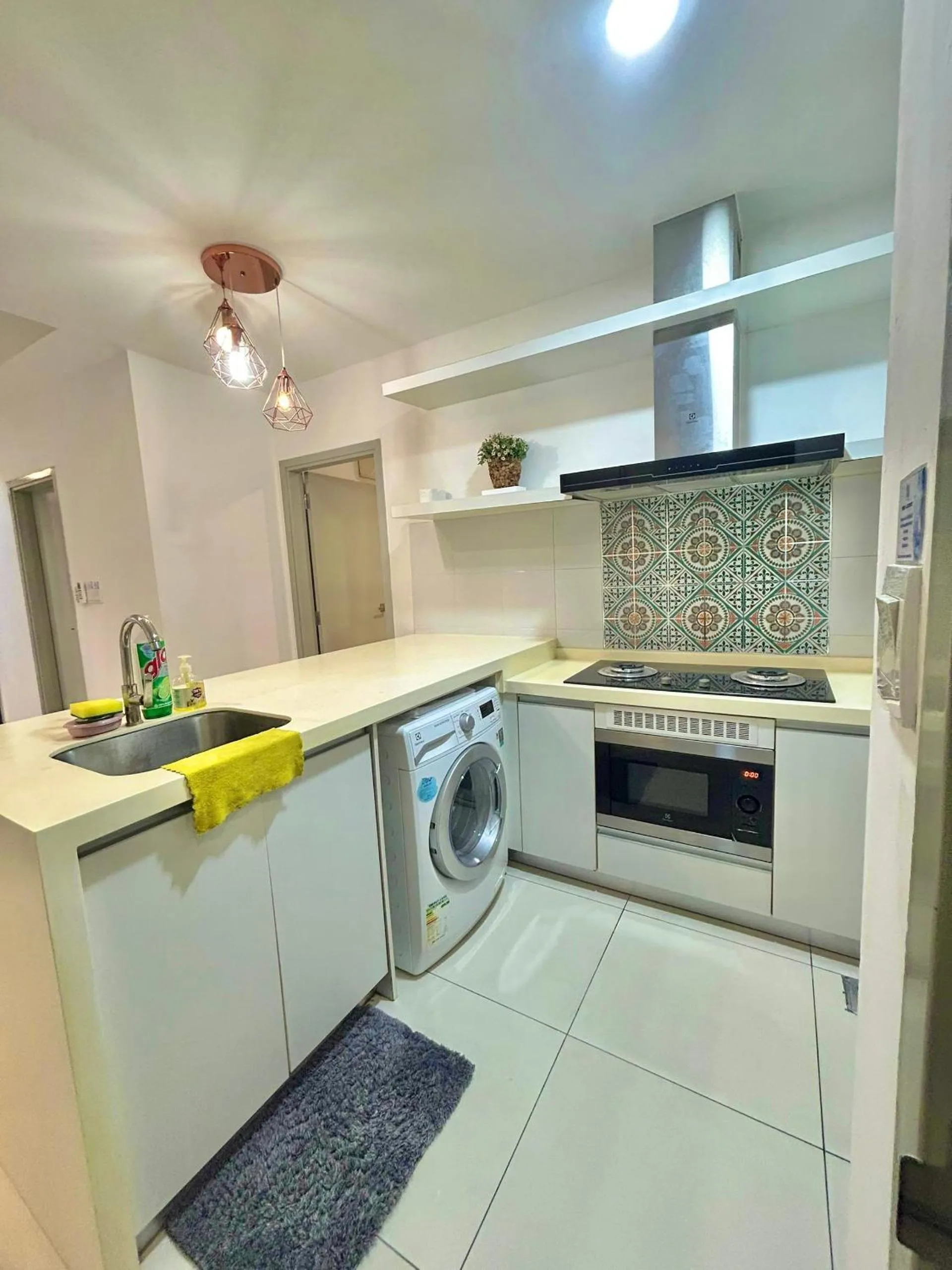 Sutera Avenue Kota Kinabalu City Centre LW Suites