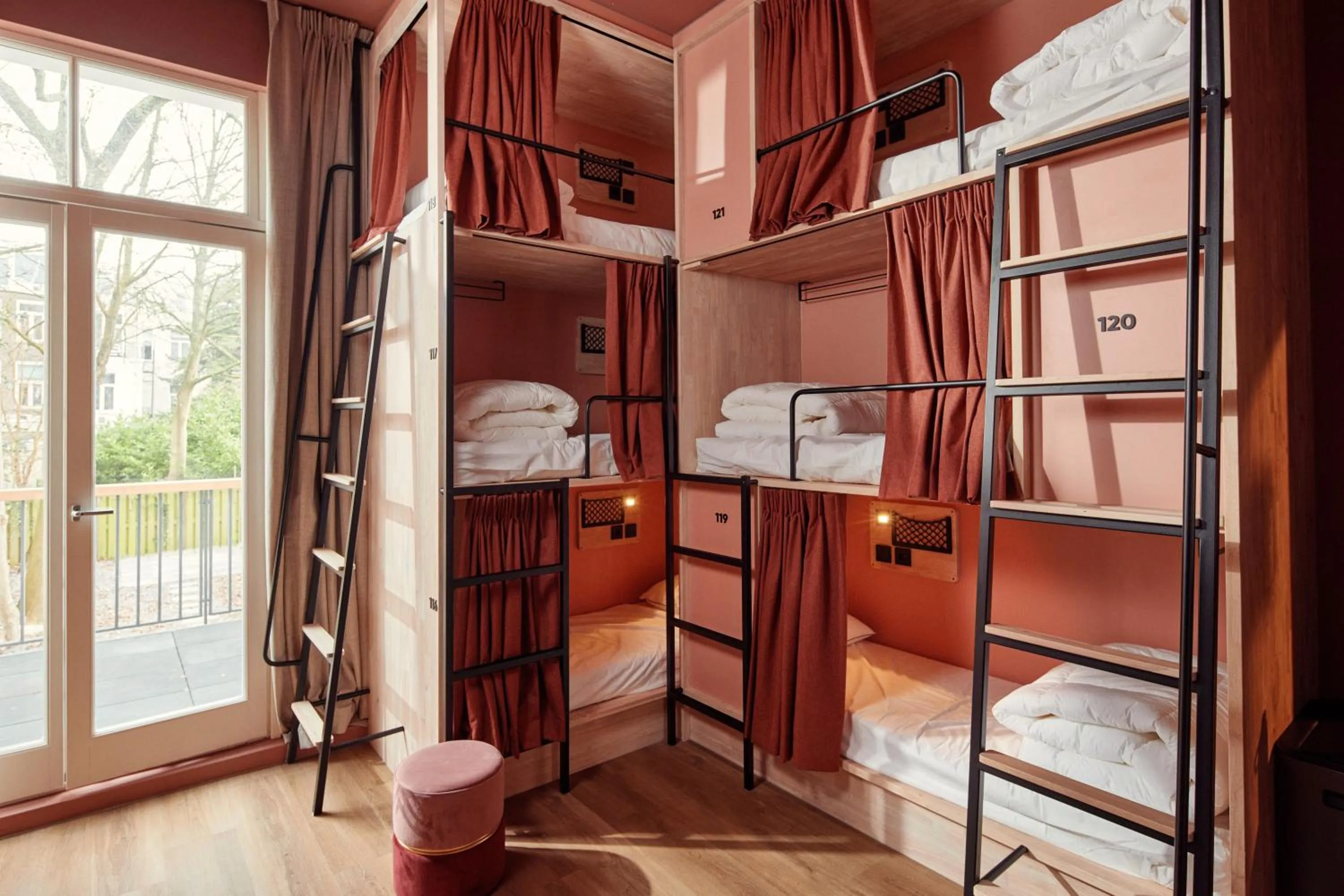 Photo of the whole room, Bed in The Elephant Hostel