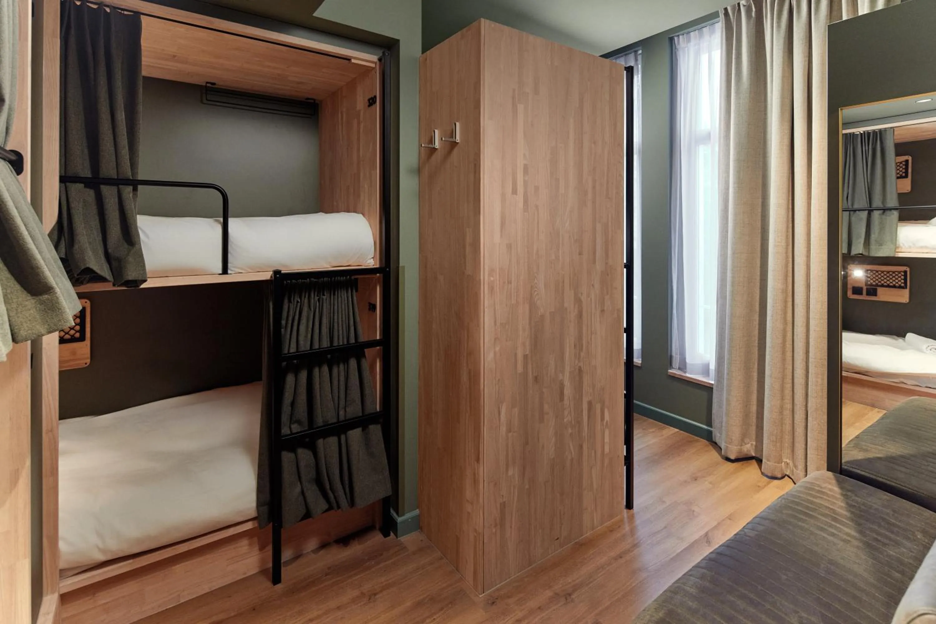 Photo of the whole room, Bed in The Elephant Hostel