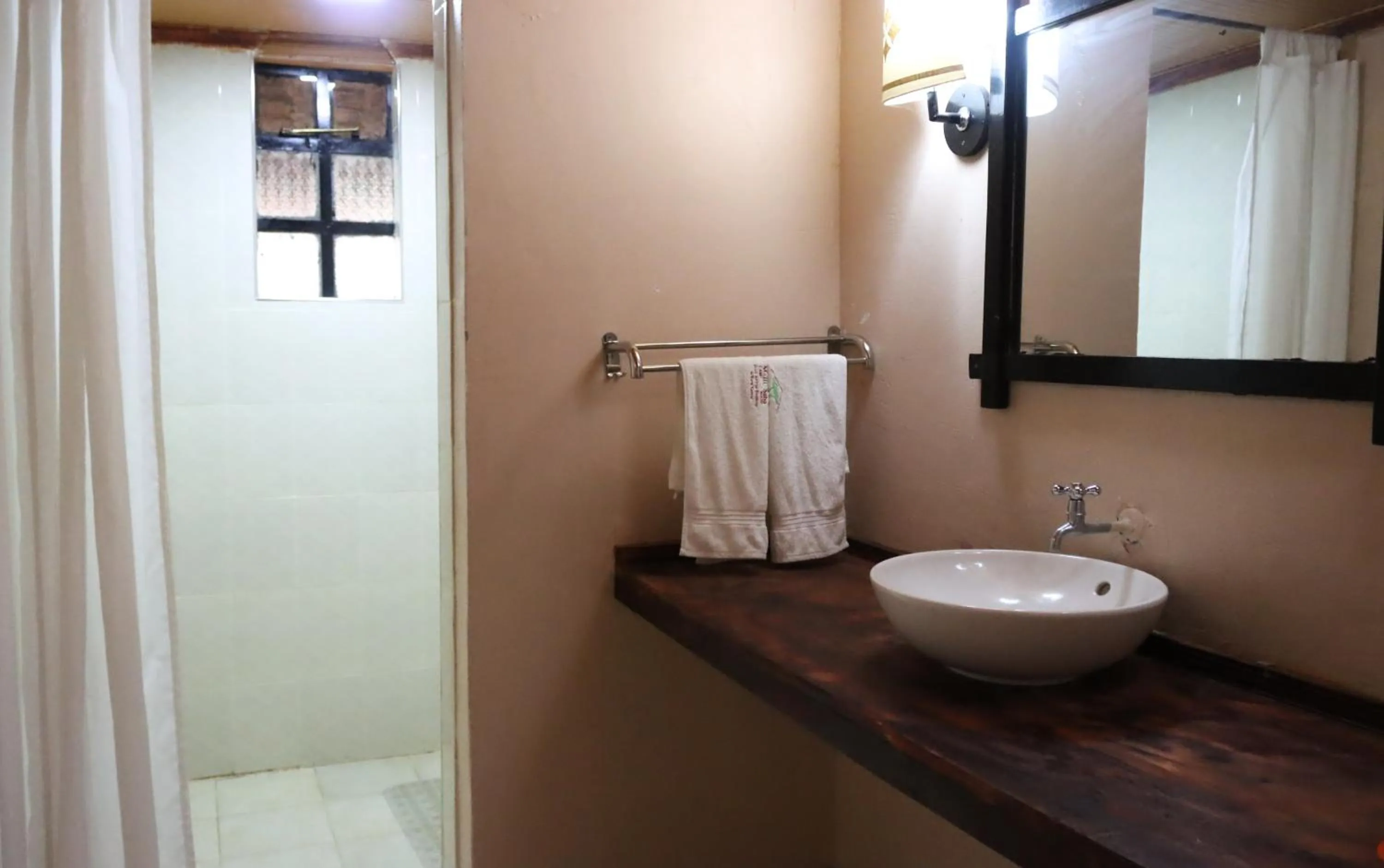 Bathroom in Maili Saba Camp