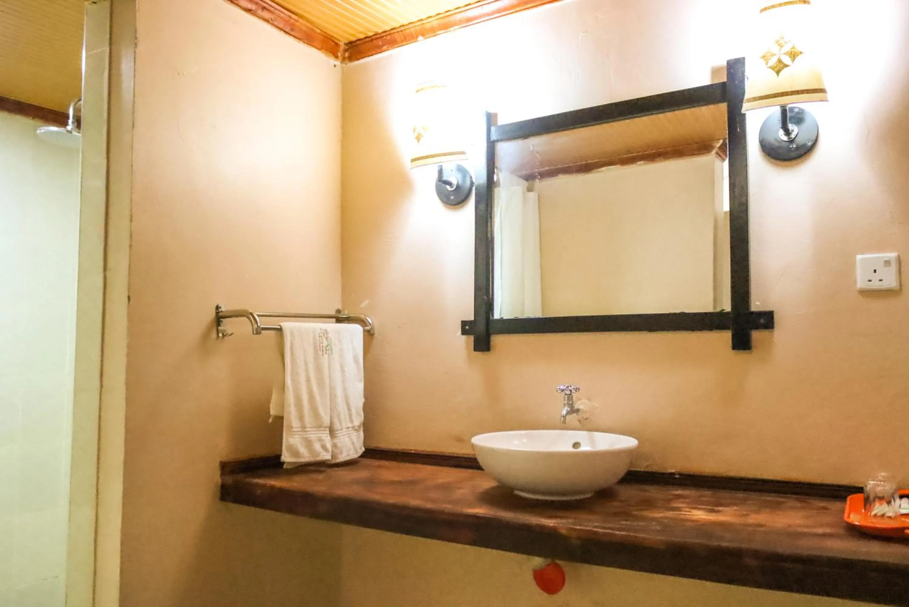 Bathroom in Maili Saba Camp
