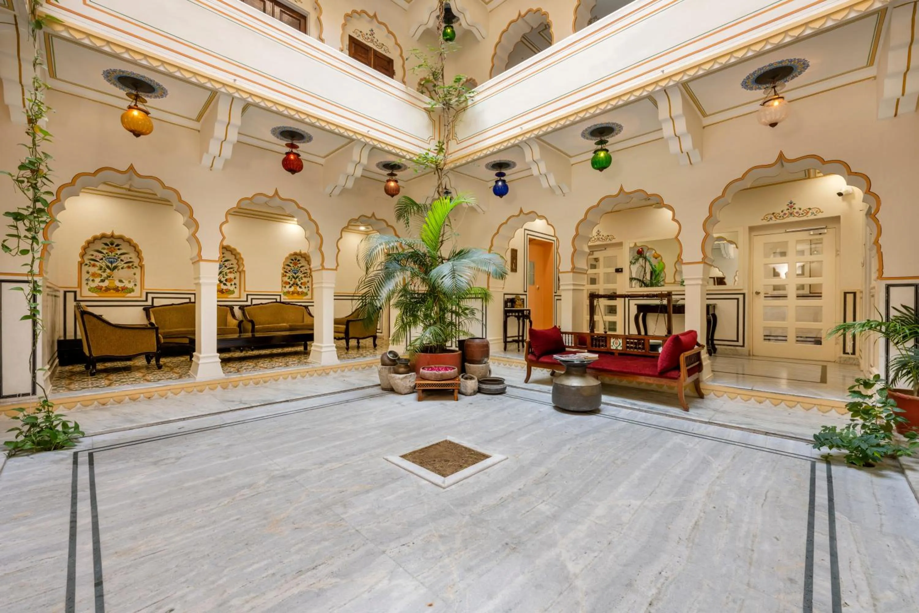 Lobby or reception in Raghunath Haveli - A Boutique Homestay