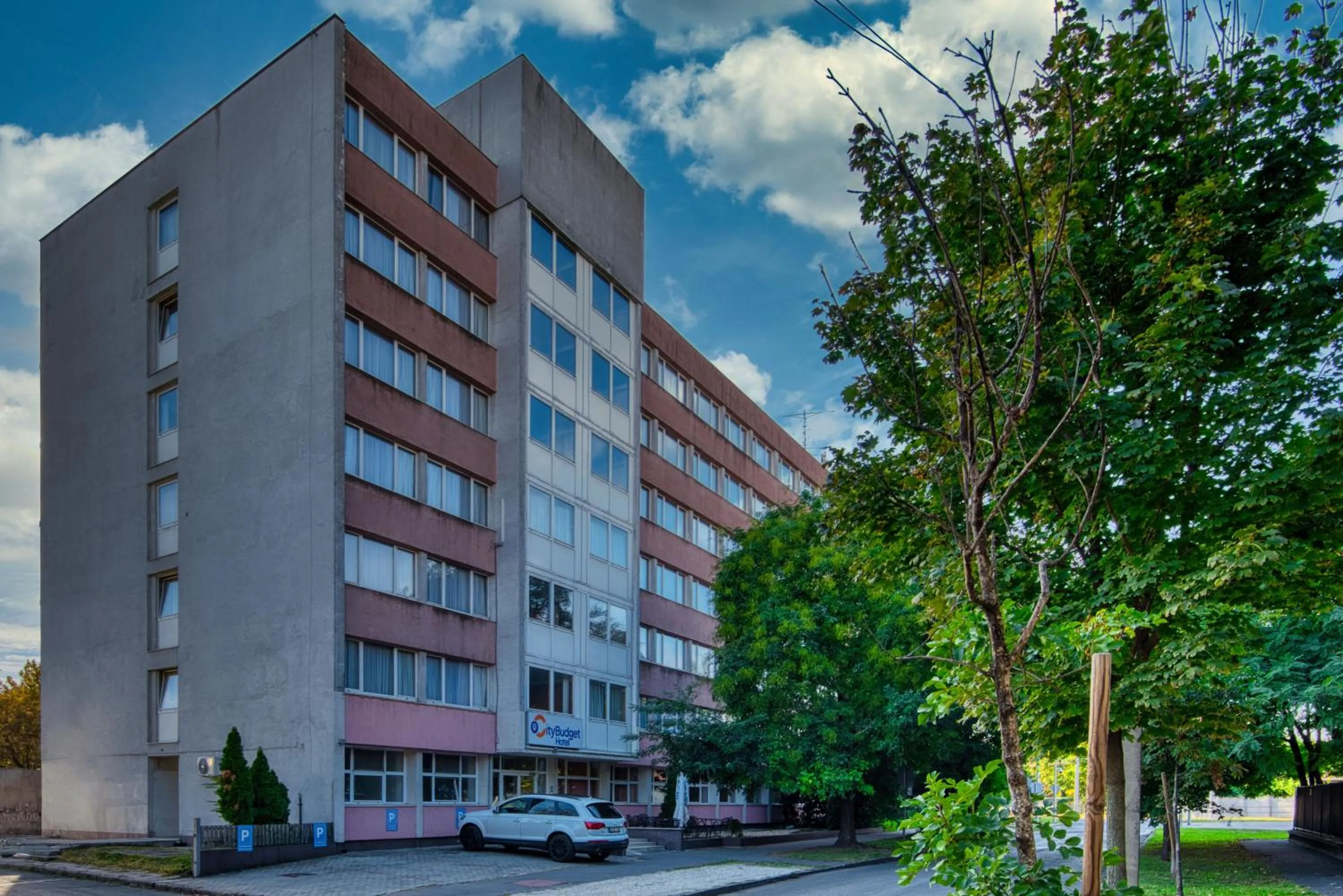 Property building in City Budget Hotel