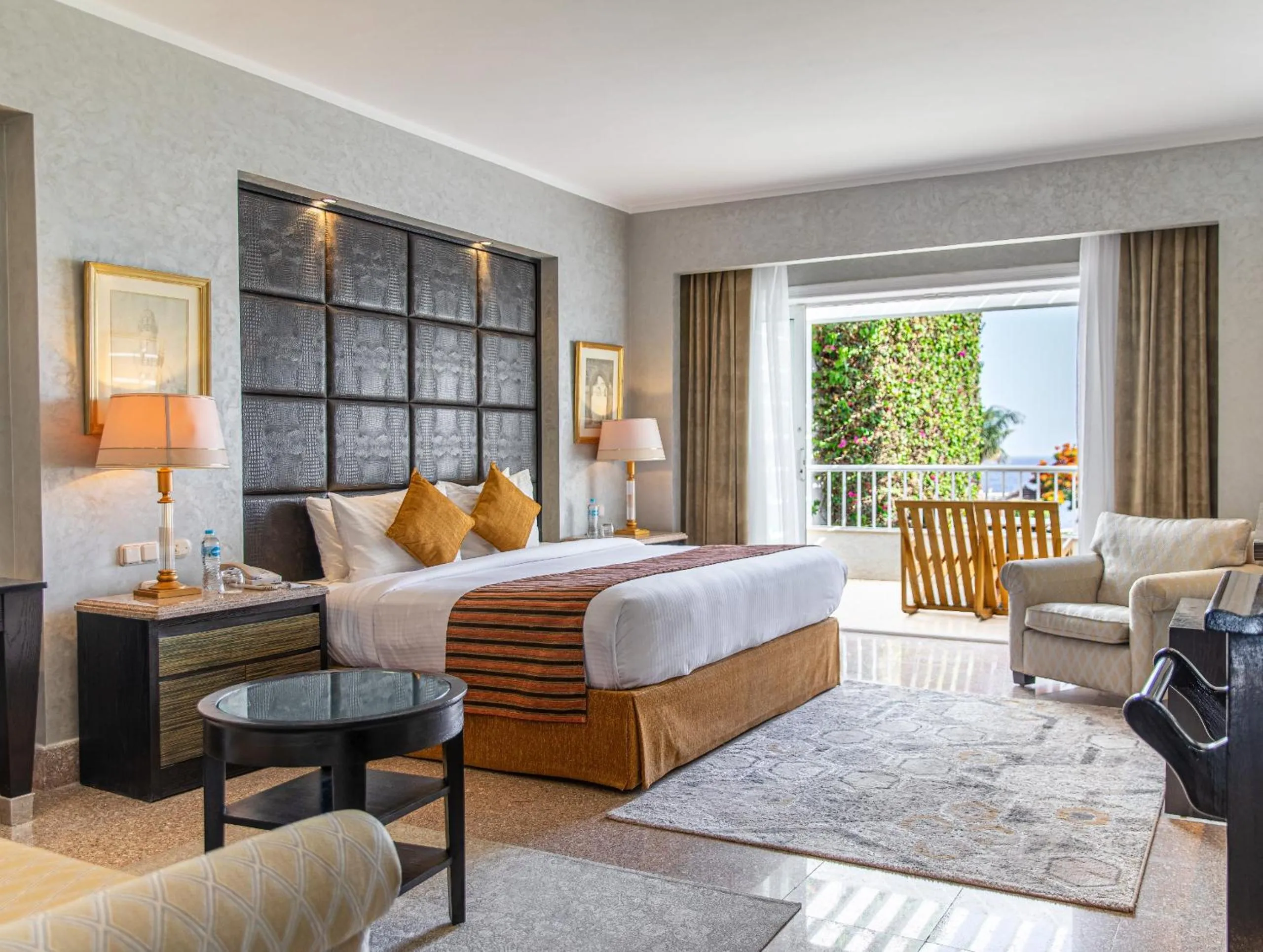 Bedroom, Bed in Royal Monte-Carlo Sharm Resort & SPA