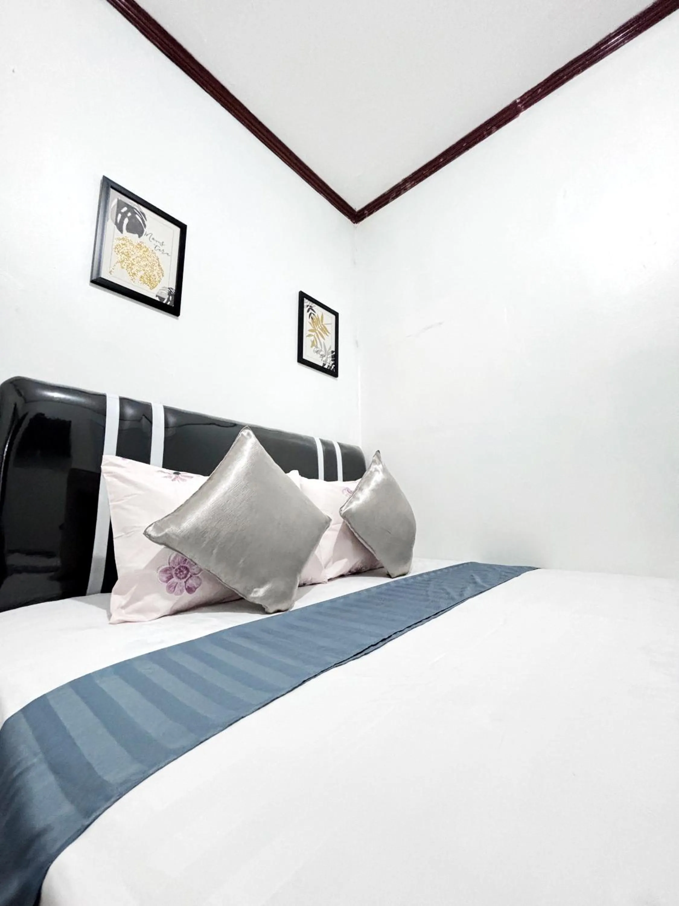 Bed in Semarang Inn Syariah