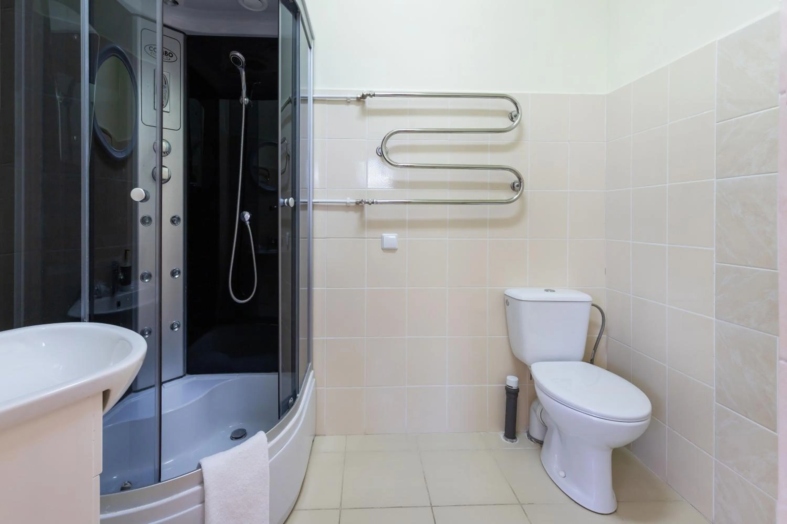 Bathroom in Avanti apgyvendinimas-restoranas