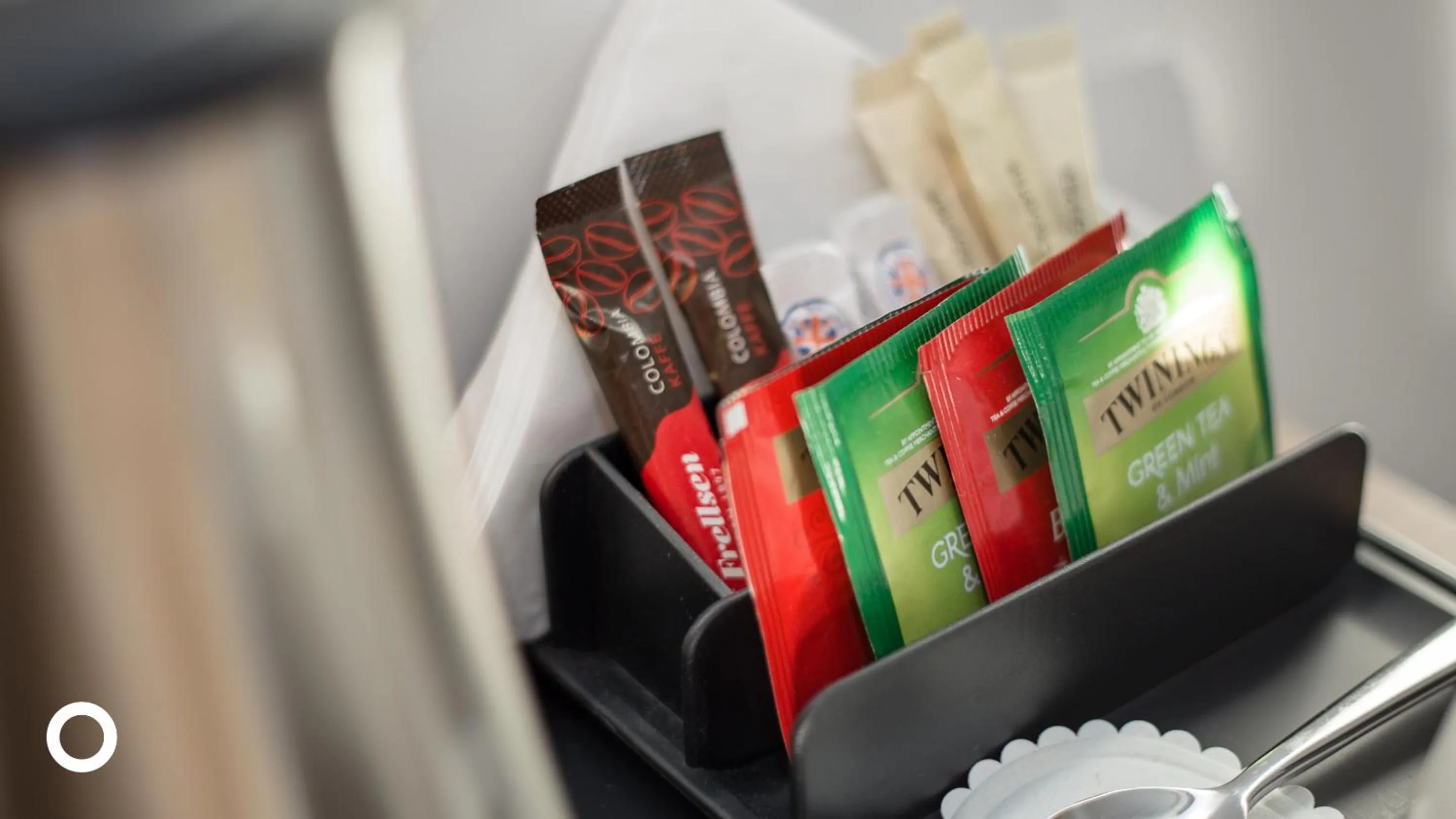 Coffee/tea facilities in Midgardur by Center Hotels