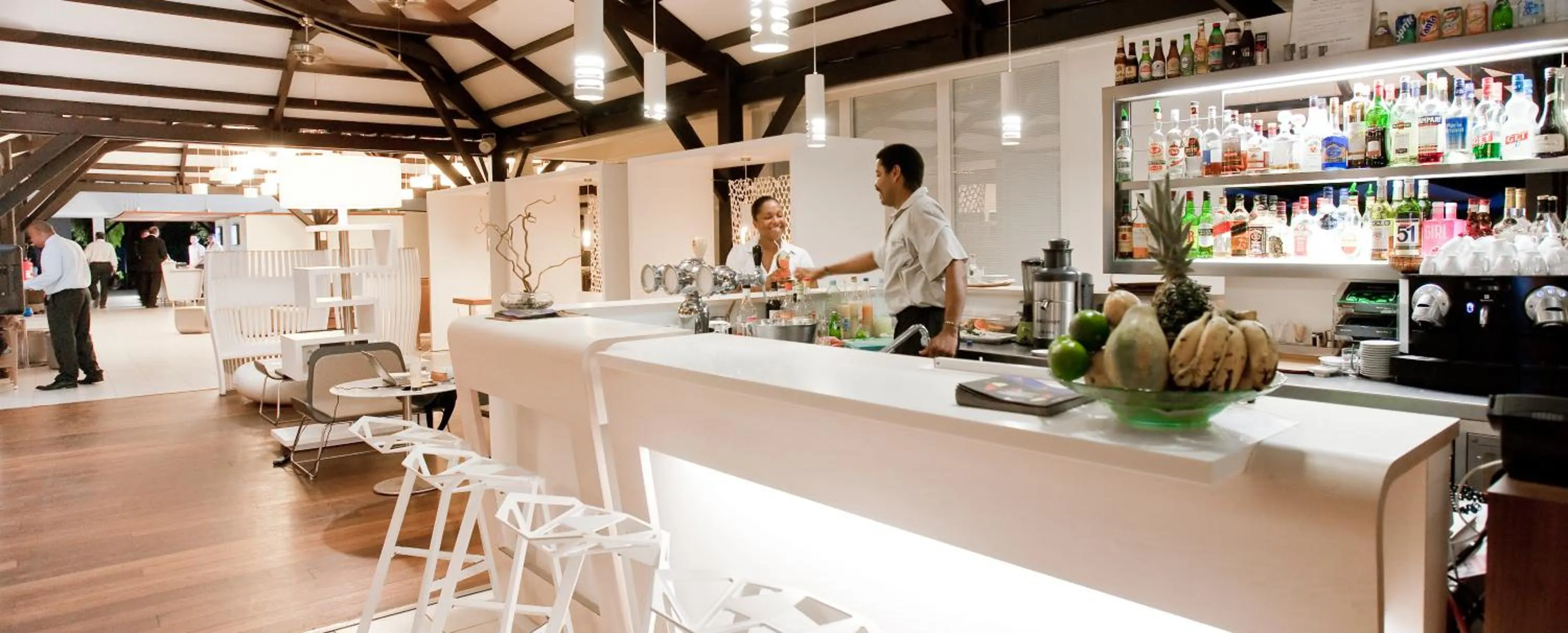 Restaurant/places to eat in Grand Hotel Montabo