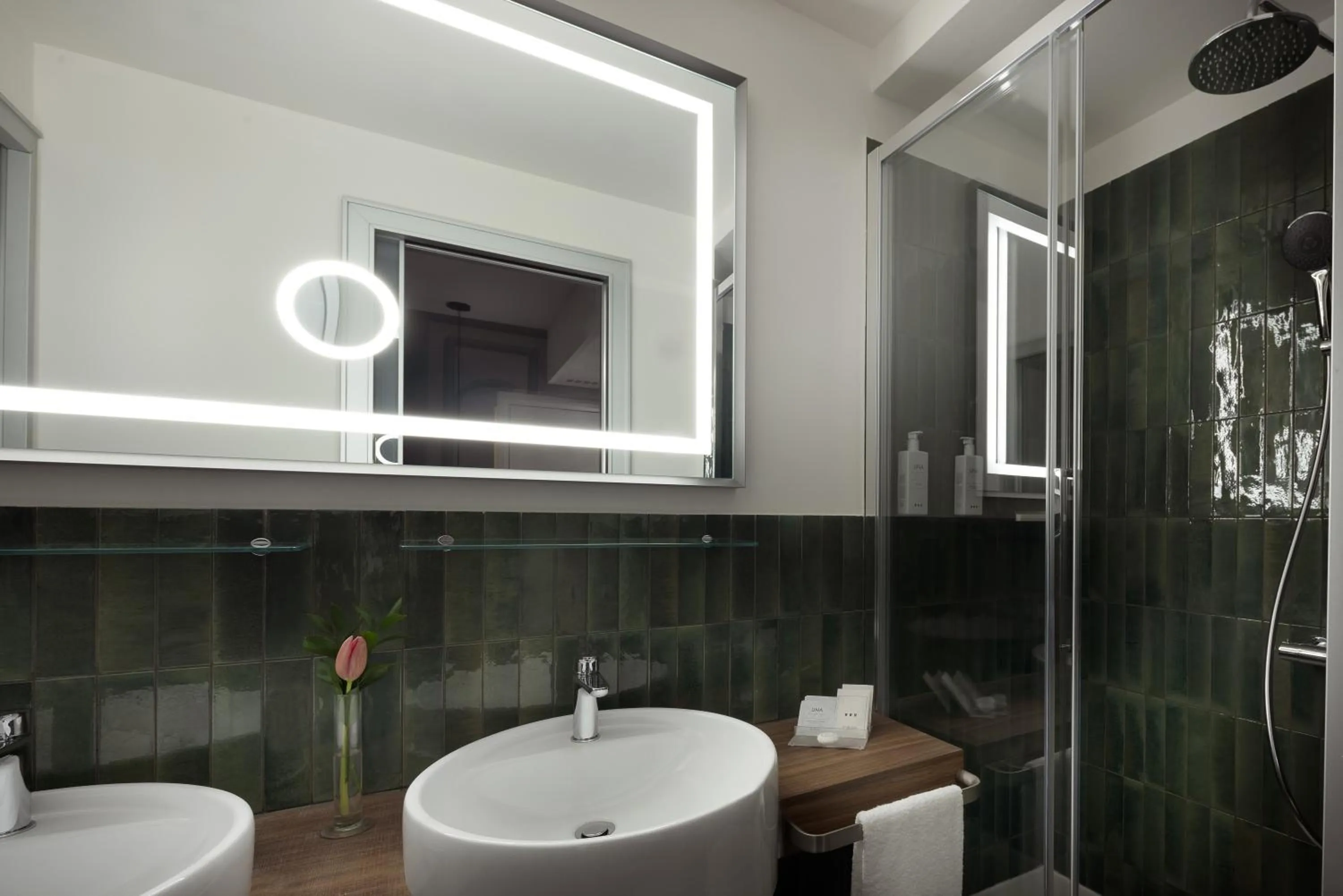 Bathroom in Maison Roma Piazza di Spagna UNA Esperienze