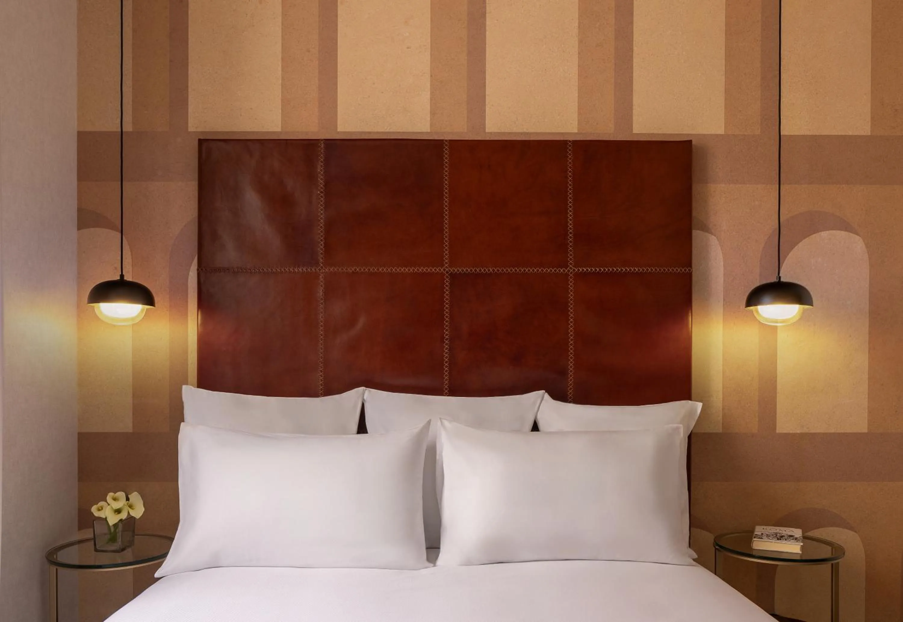 Bathroom, Bed in Maison Roma Piazza di Spagna UNA Esperienze