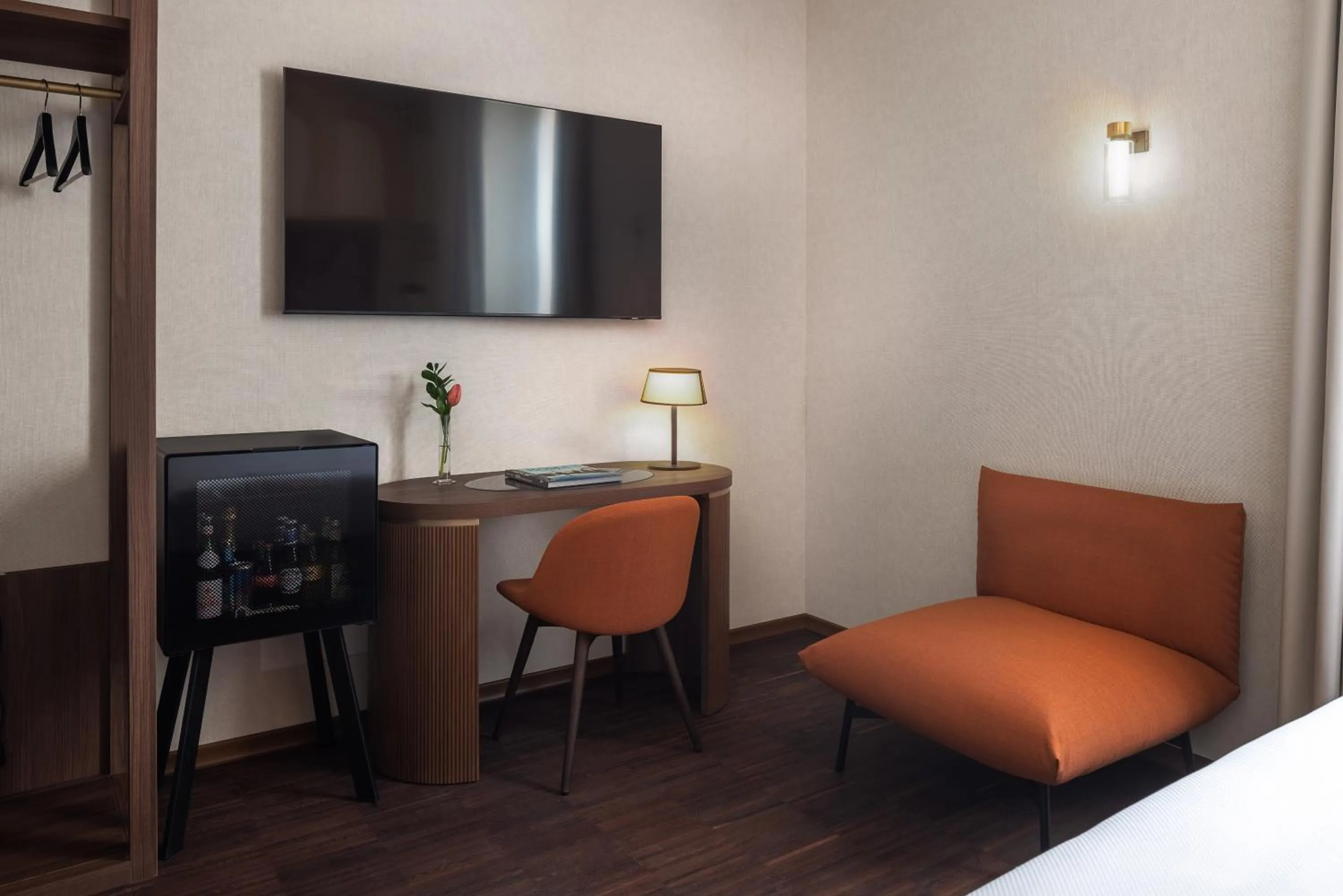 Photo of the whole room in Maison Roma Piazza di Spagna UNA Esperienze