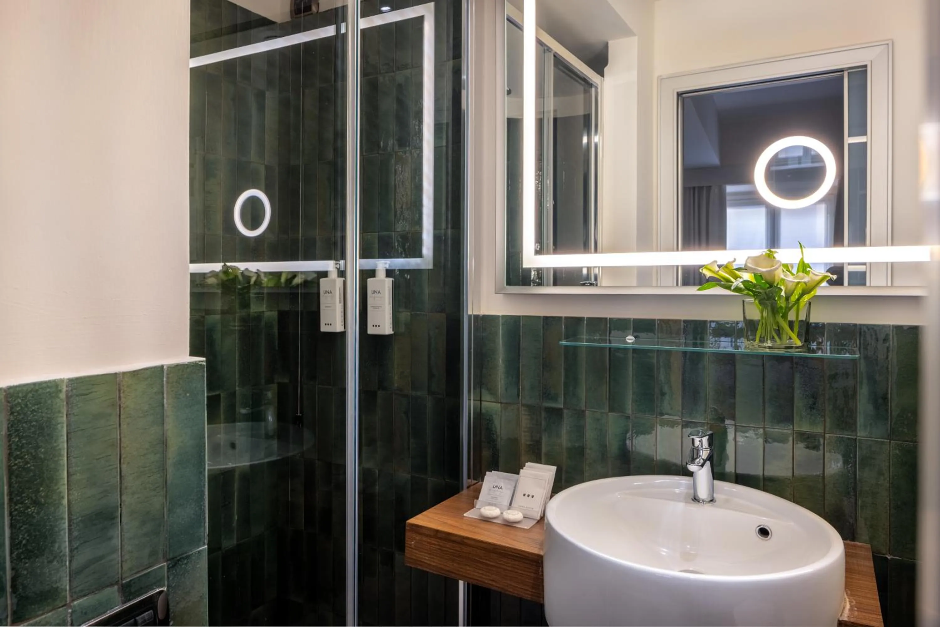 Bathroom in Maison Roma Piazza di Spagna UNA Esperienze