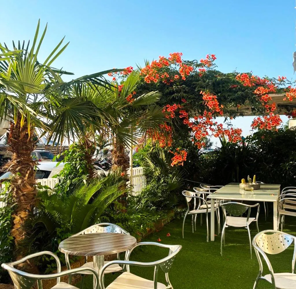 Garden in SoleMare Hotel e Residence