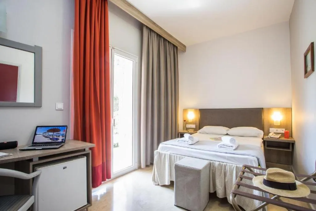 Natural landscape, Bed in Silver Bay Hotel Kontokali Corfu