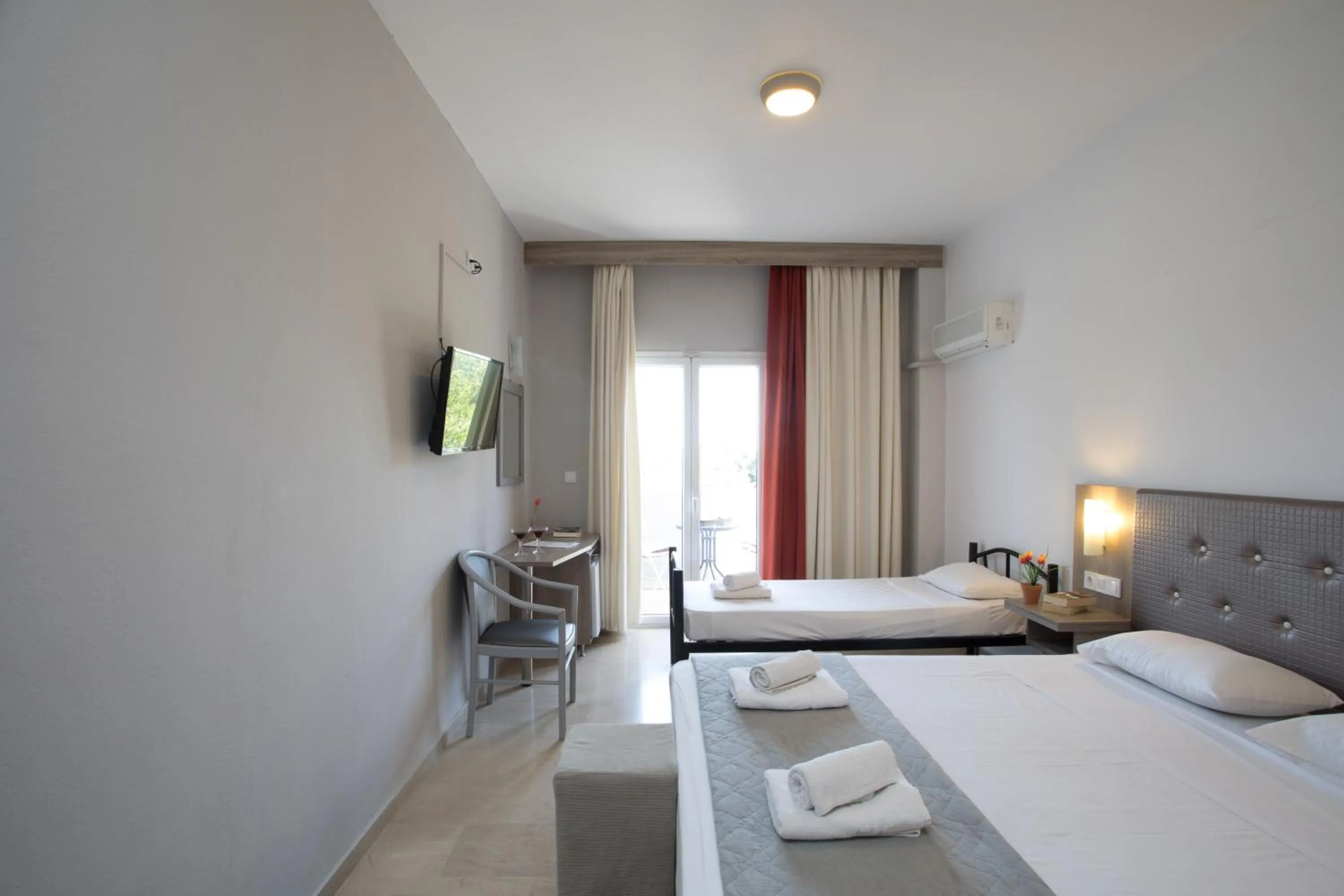 Bedroom, Bed in Silver Bay Hotel Kontokali Corfu